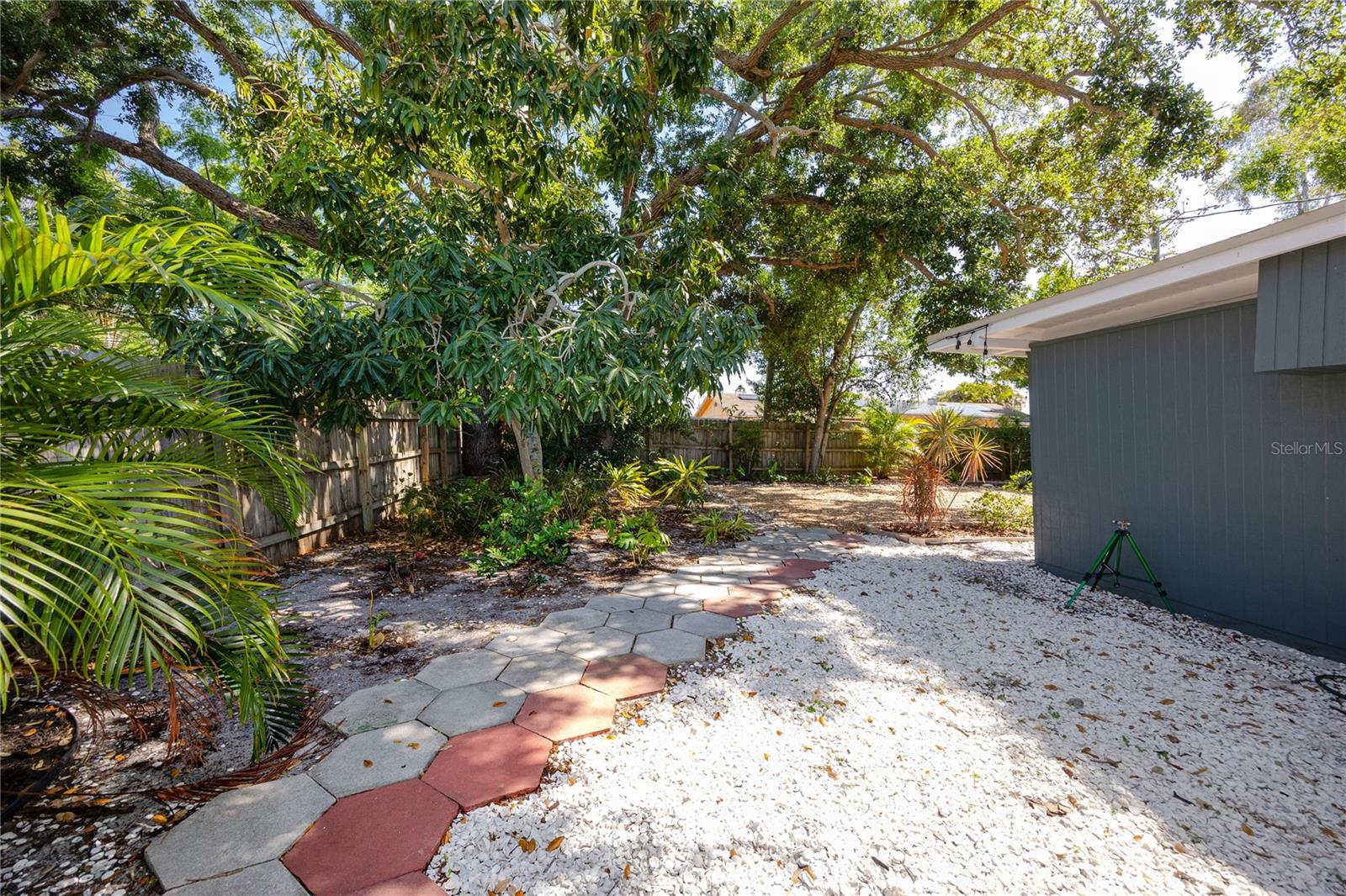 630 JASMINE WAY S, ST PETERSBURG, FL, 33705