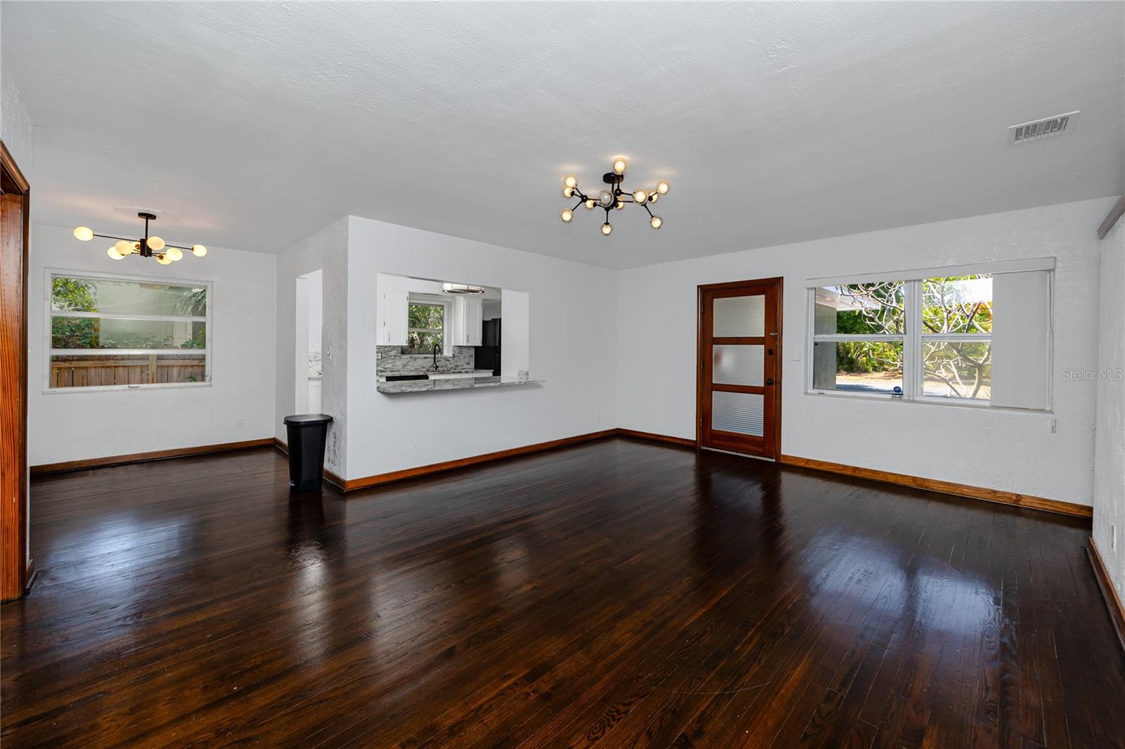 630 JASMINE WAY S, ST PETERSBURG, FL, 33705