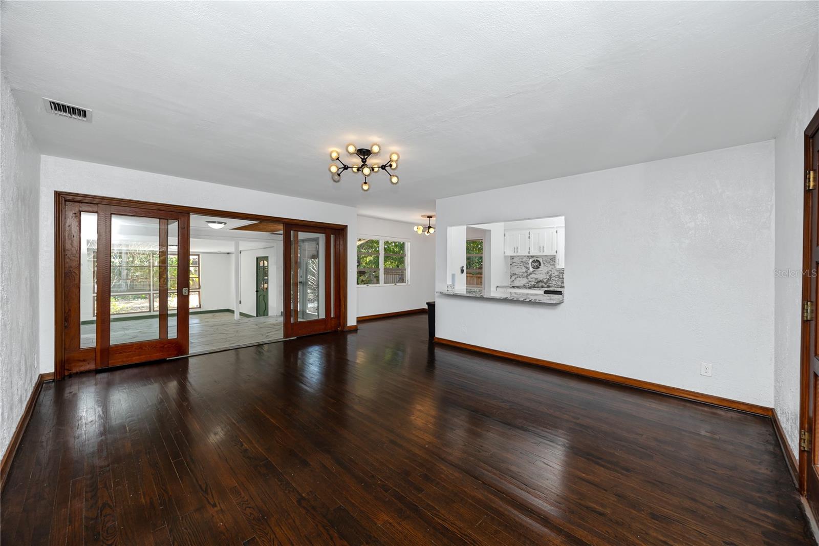 630 JASMINE WAY S, ST PETERSBURG, FL, 33705