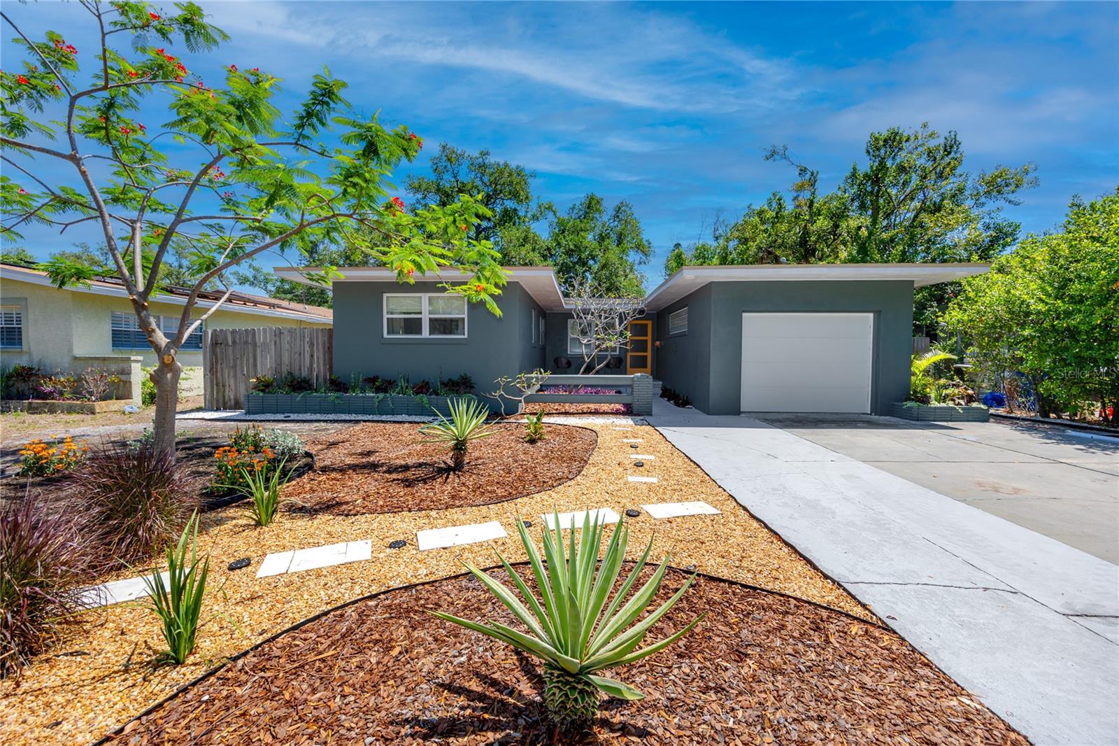 630 JASMINE WAY S, ST PETERSBURG, FL, 33705