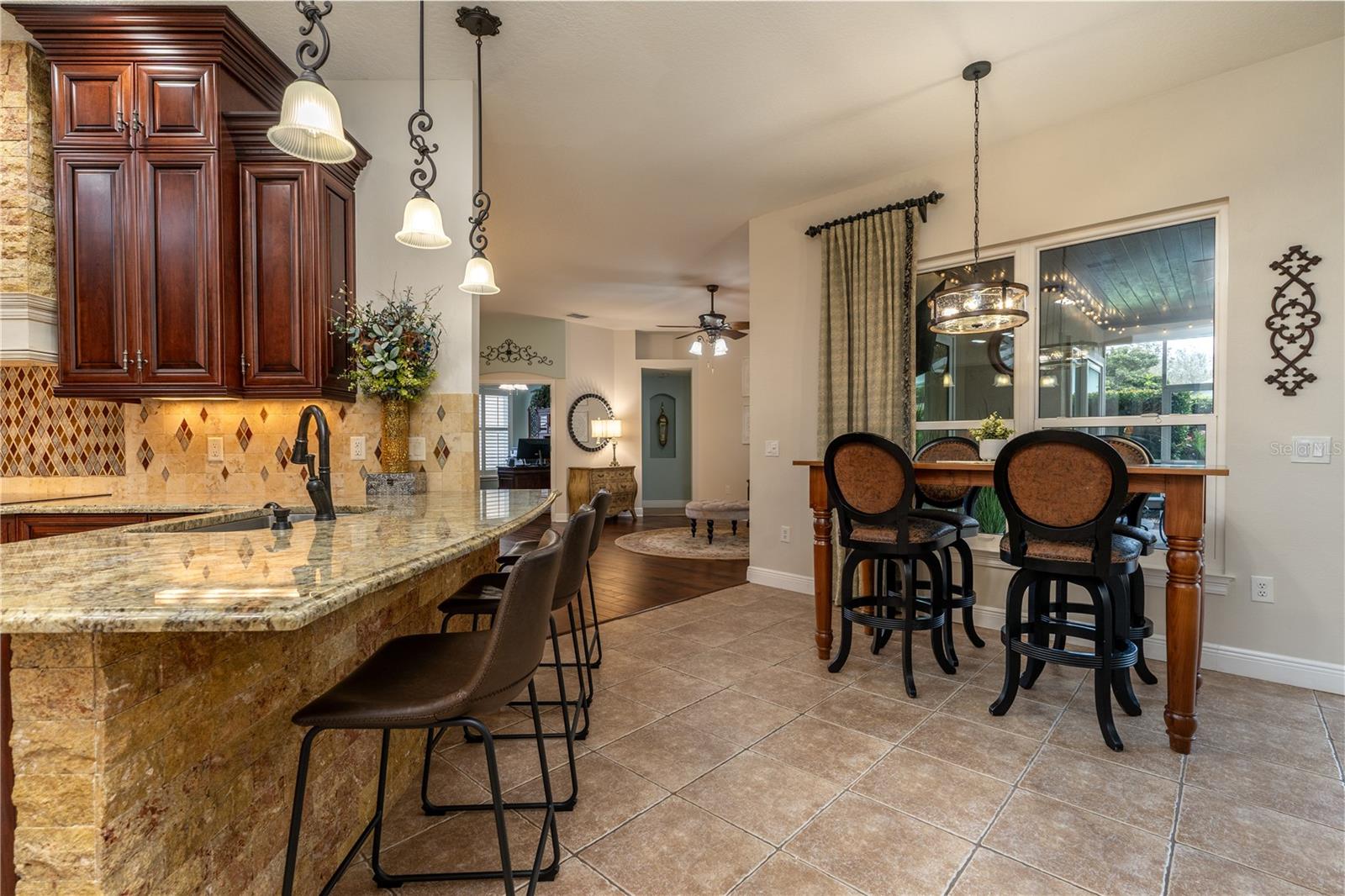 3829 SPRUCE PINE DR, VALRICO, FL, 33596