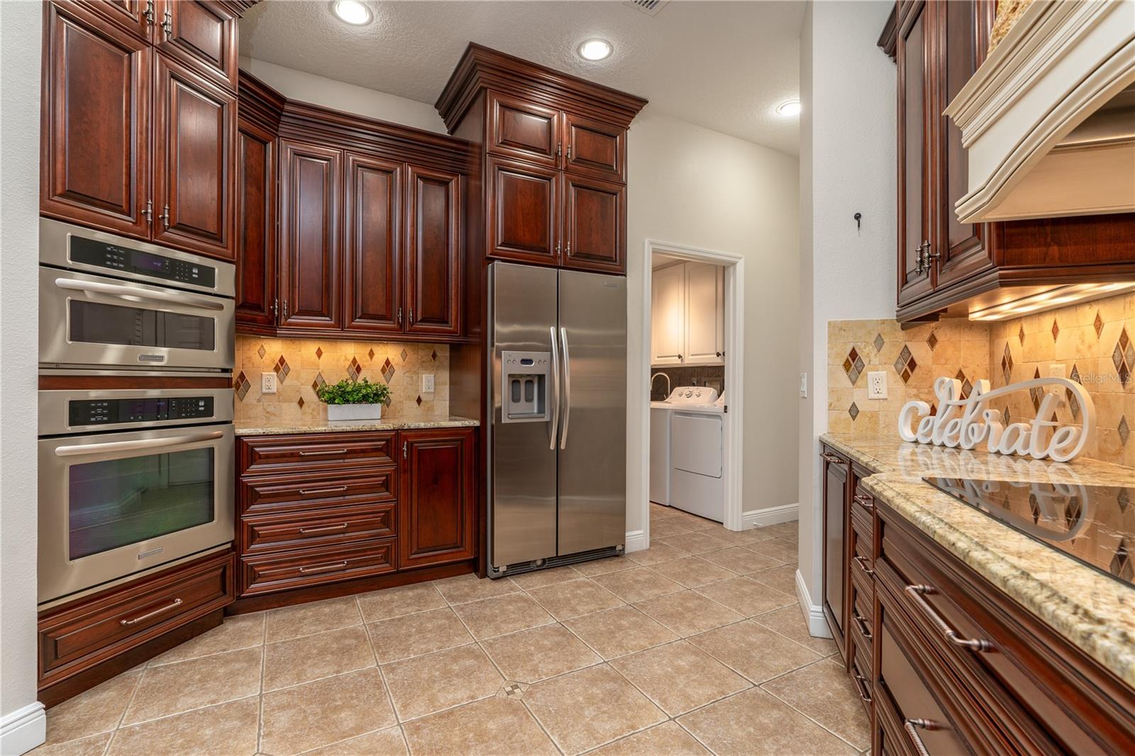 3829 SPRUCE PINE DR, VALRICO, FL, 33596