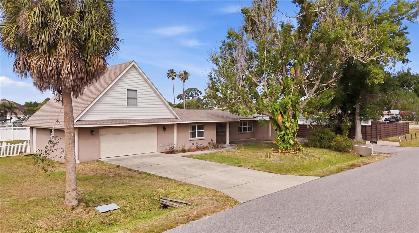 6014 BORDER LN, SARASOTA, FL, 34231