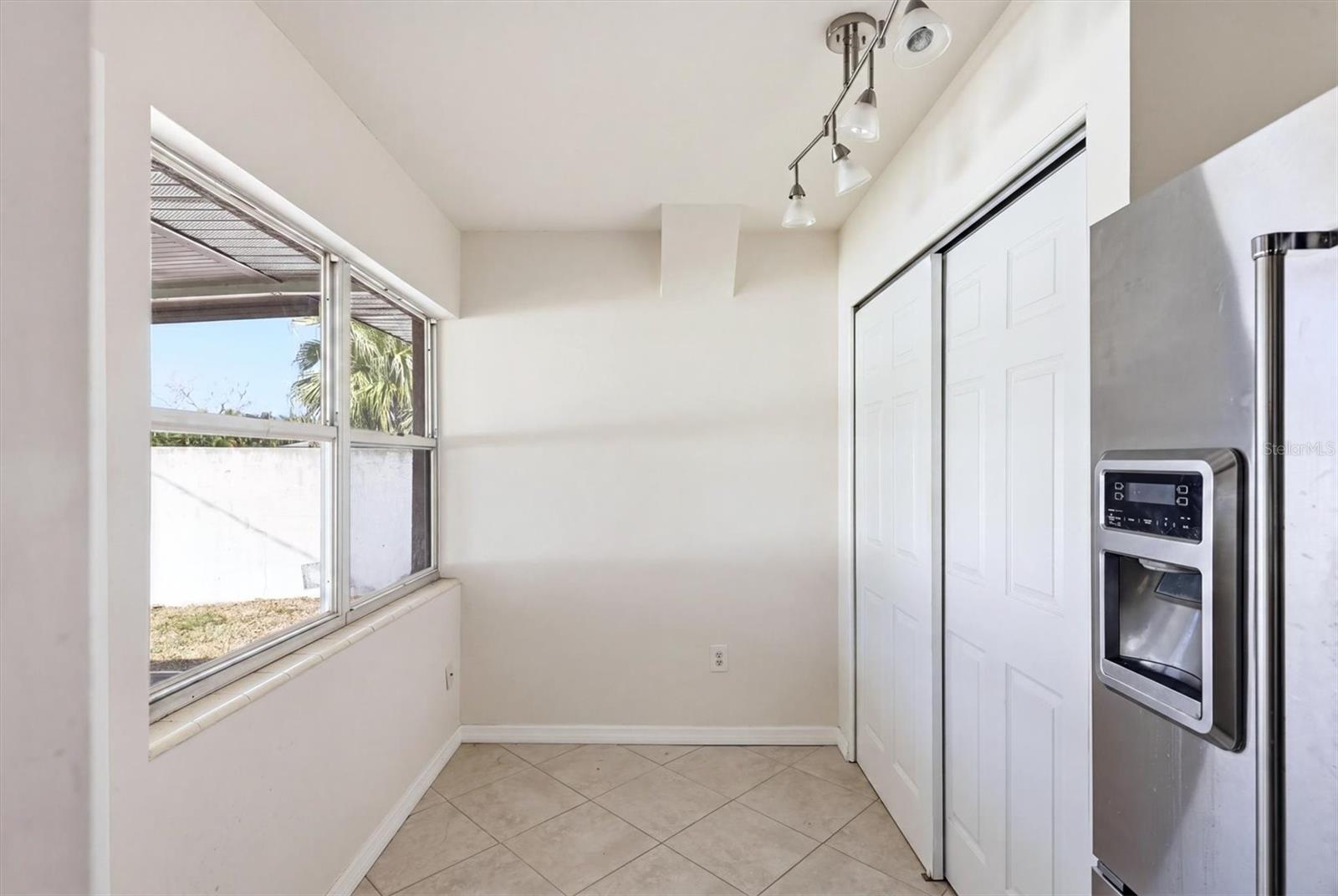 6014 BORDER LN, SARASOTA, FL, 34231