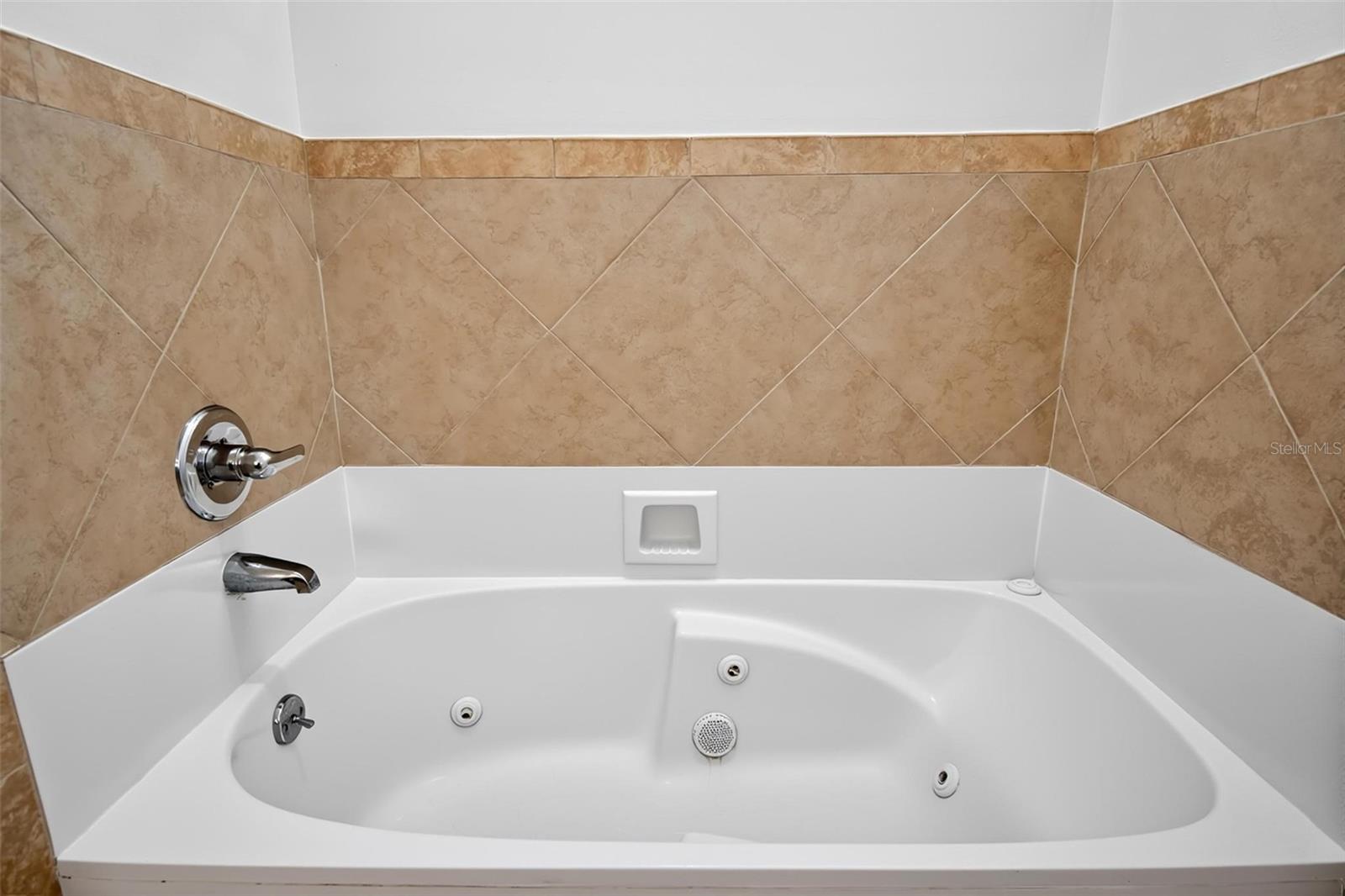 231 WELLINGTON DR, PALM COAST, FL, 32164