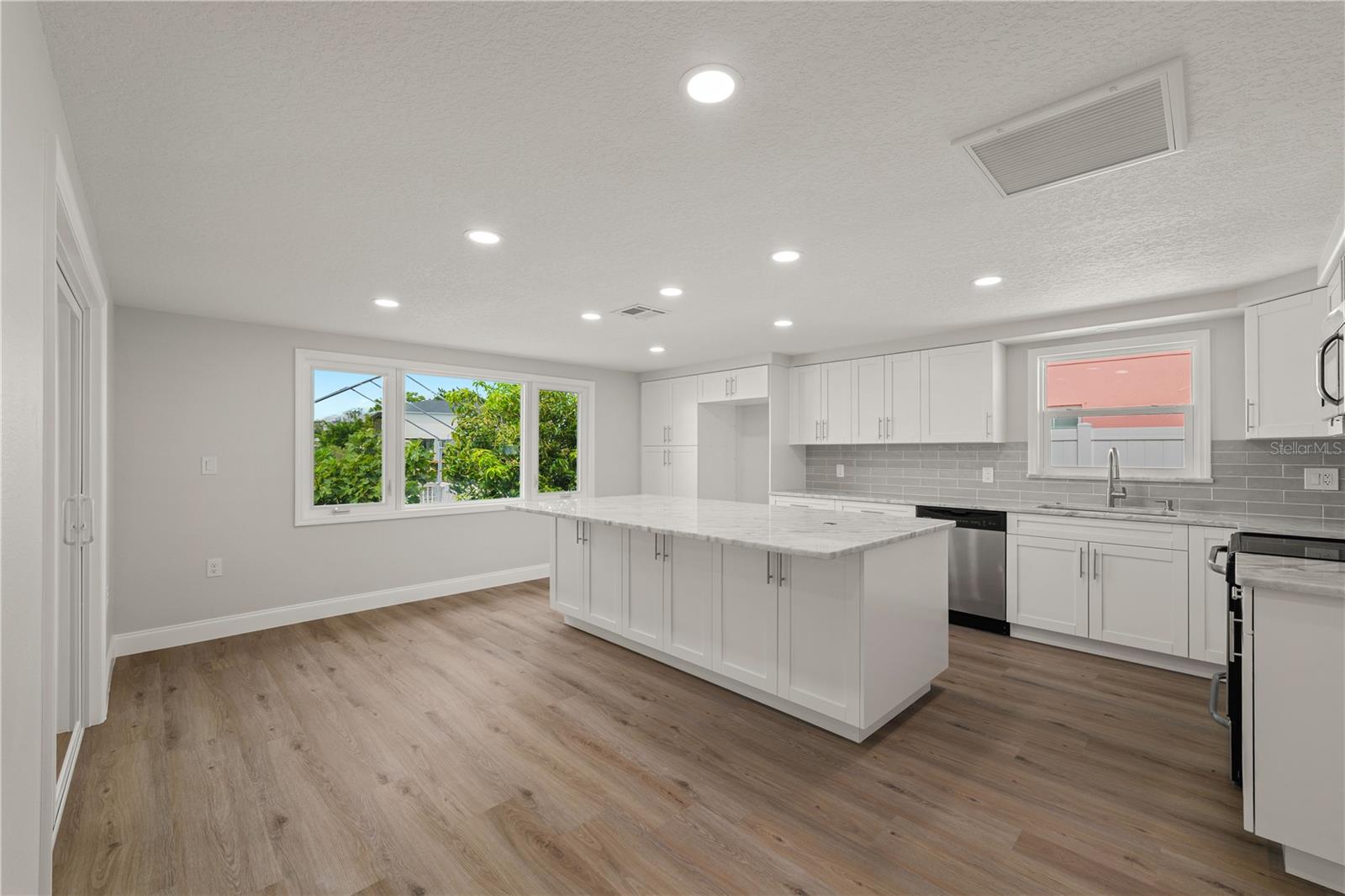 6617 HARBOR DR, HUDSON, FL, 34667