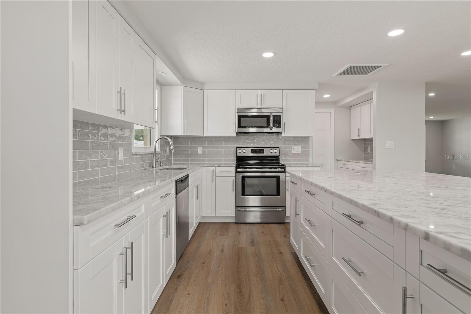 6617 HARBOR DR, HUDSON, FL, 34667
