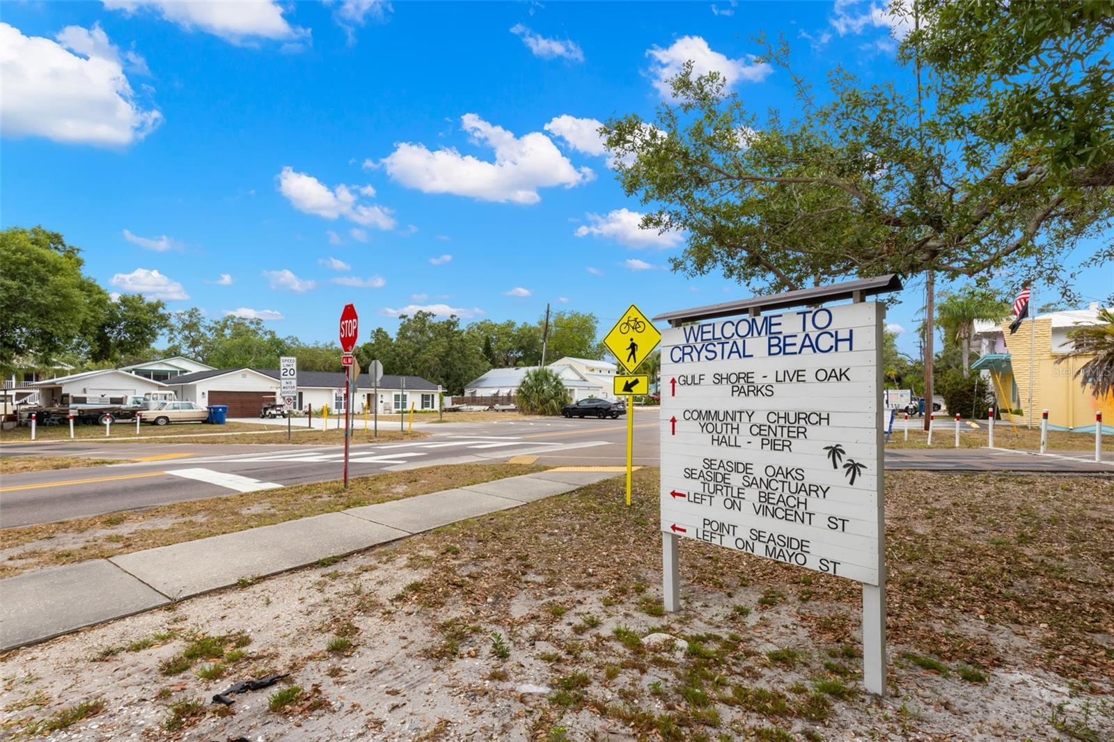 422 KENTUCKY AVE, CRYSTAL BEACH, FL, 34681