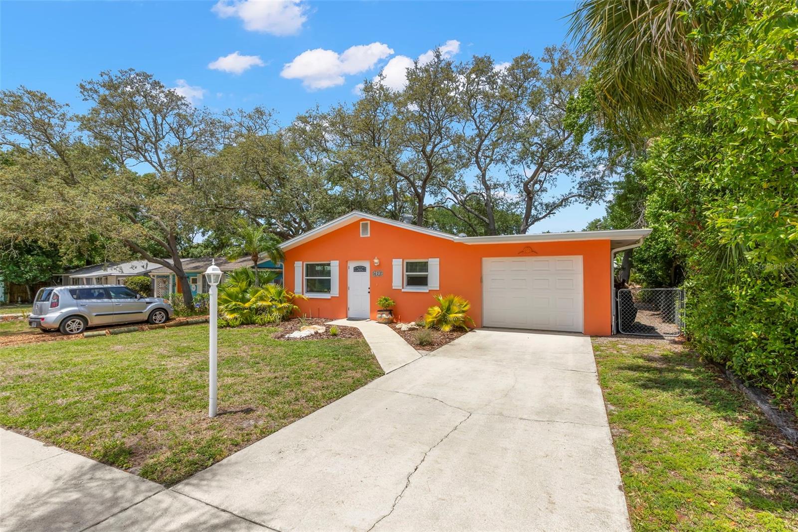 422 KENTUCKY AVE, CRYSTAL BEACH, FL, 34681