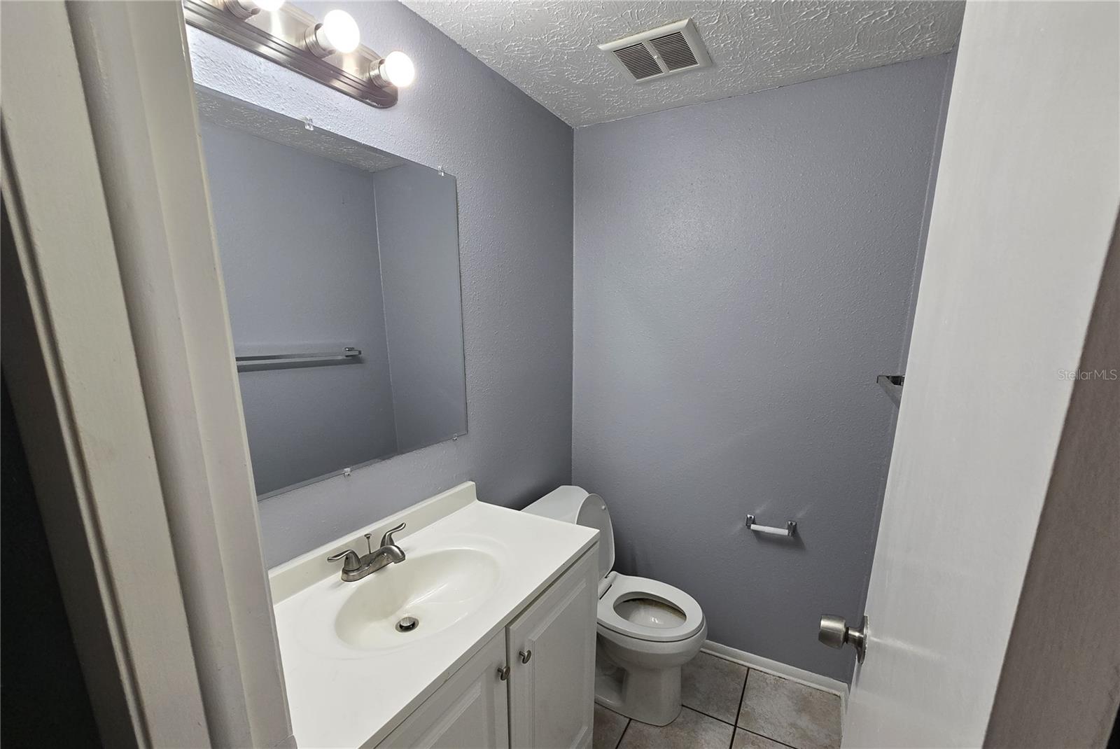 4710 STONEPOINTE PL, TAMPA, FL, 33634