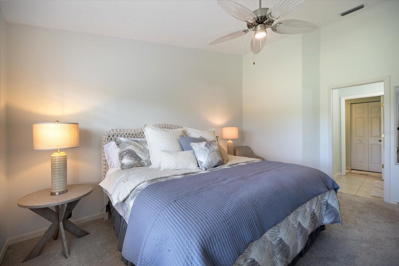 801 MONTROSE DR #202, VENICE, FL, 34293