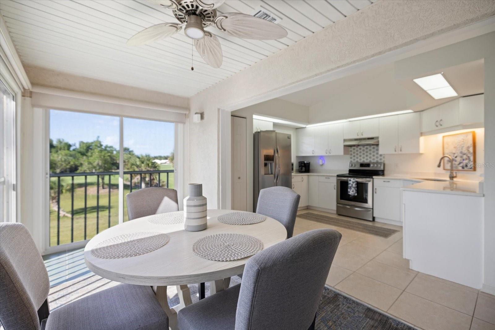 801 MONTROSE DR #202, VENICE, FL, 34293