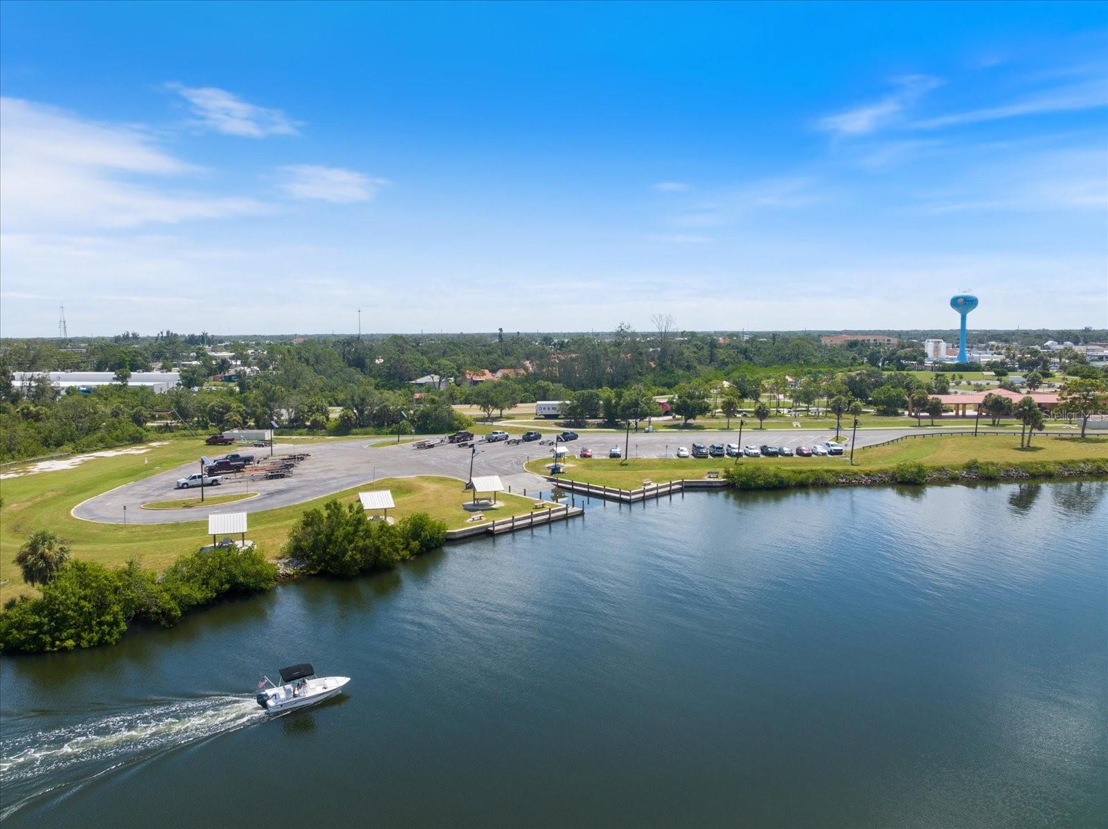 801 MONTROSE DR #202, VENICE, FL, 34293