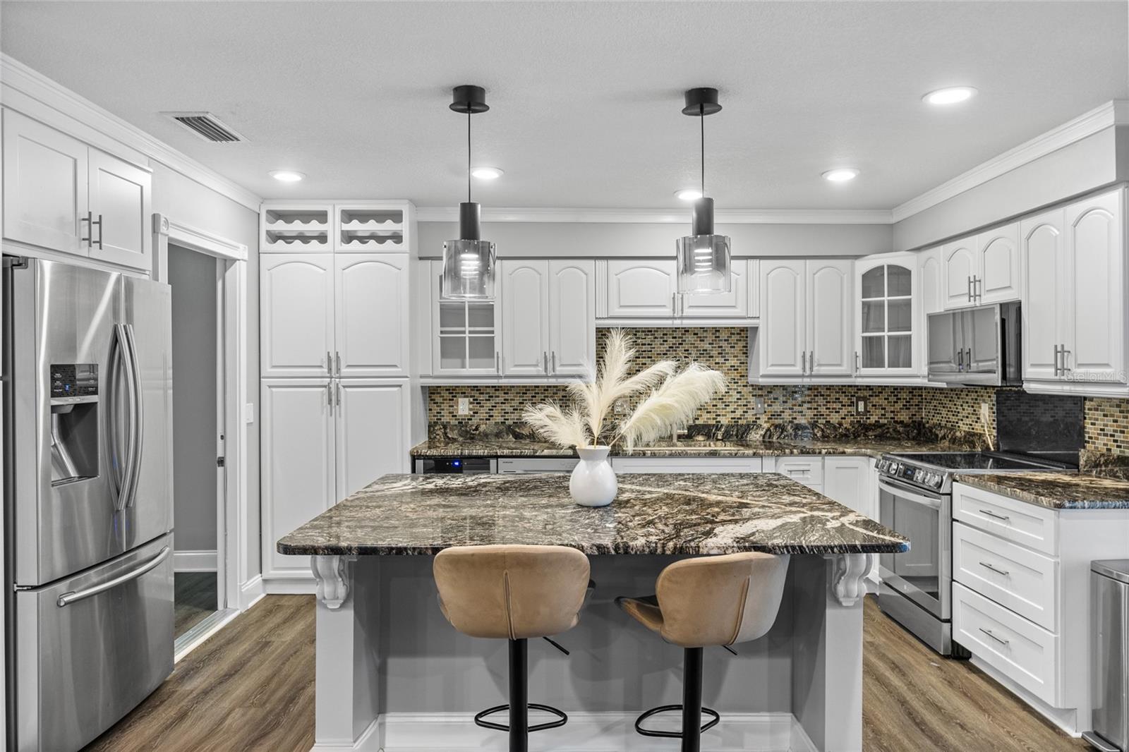 330 HAYES RD, WINTER SPRINGS, FL, 32708