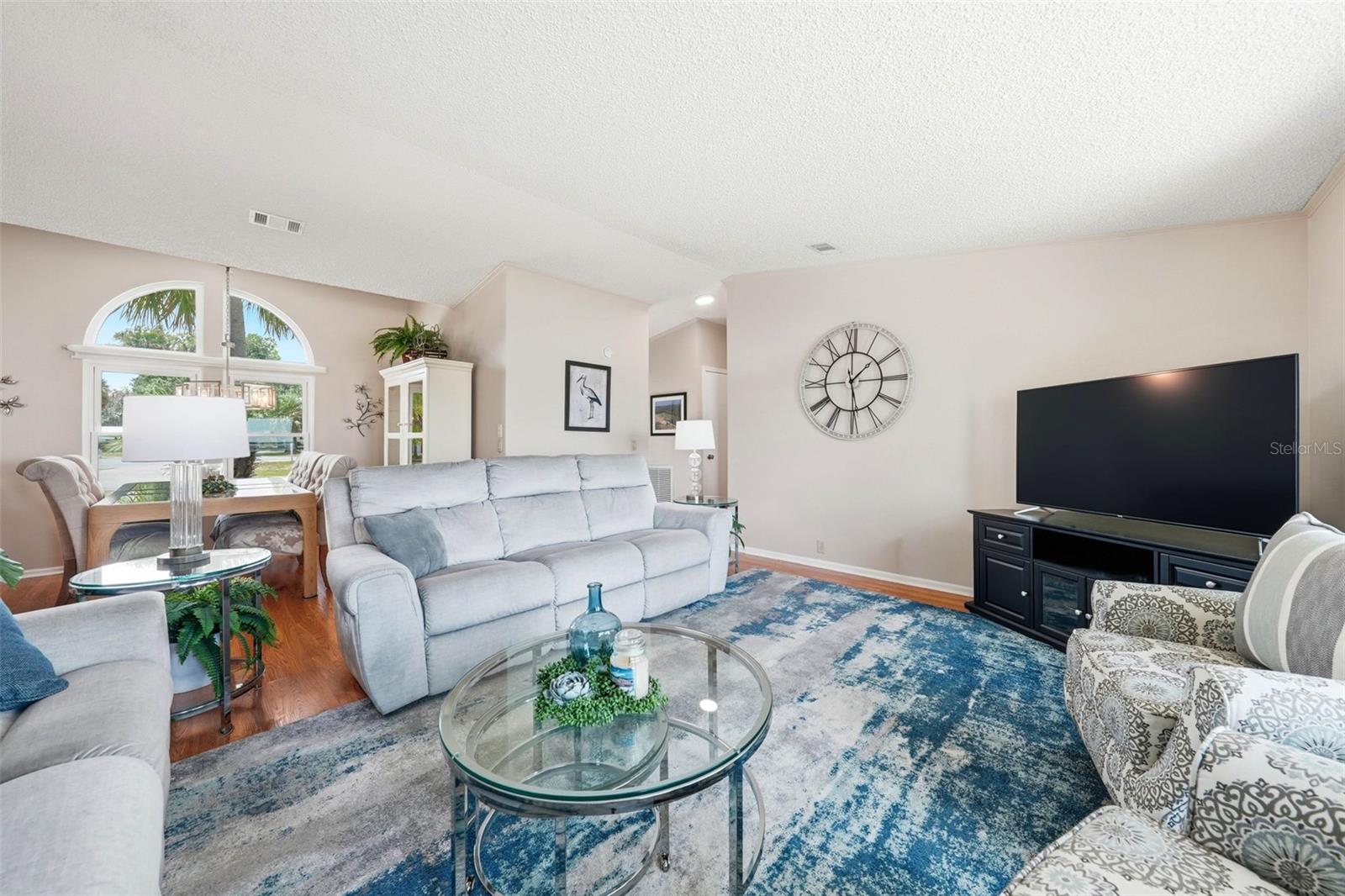 119 LAKE SHORE CIR, LEESBURG, FL, 34788