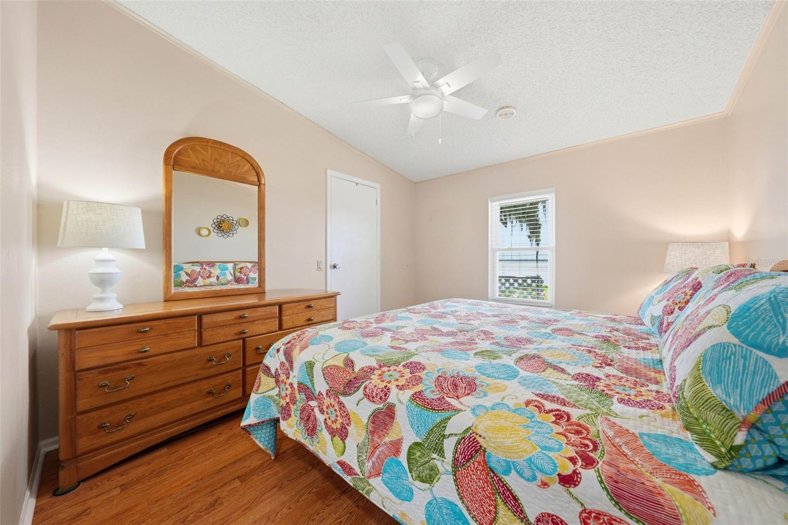 119 LAKE SHORE CIR, LEESBURG, FL, 34788