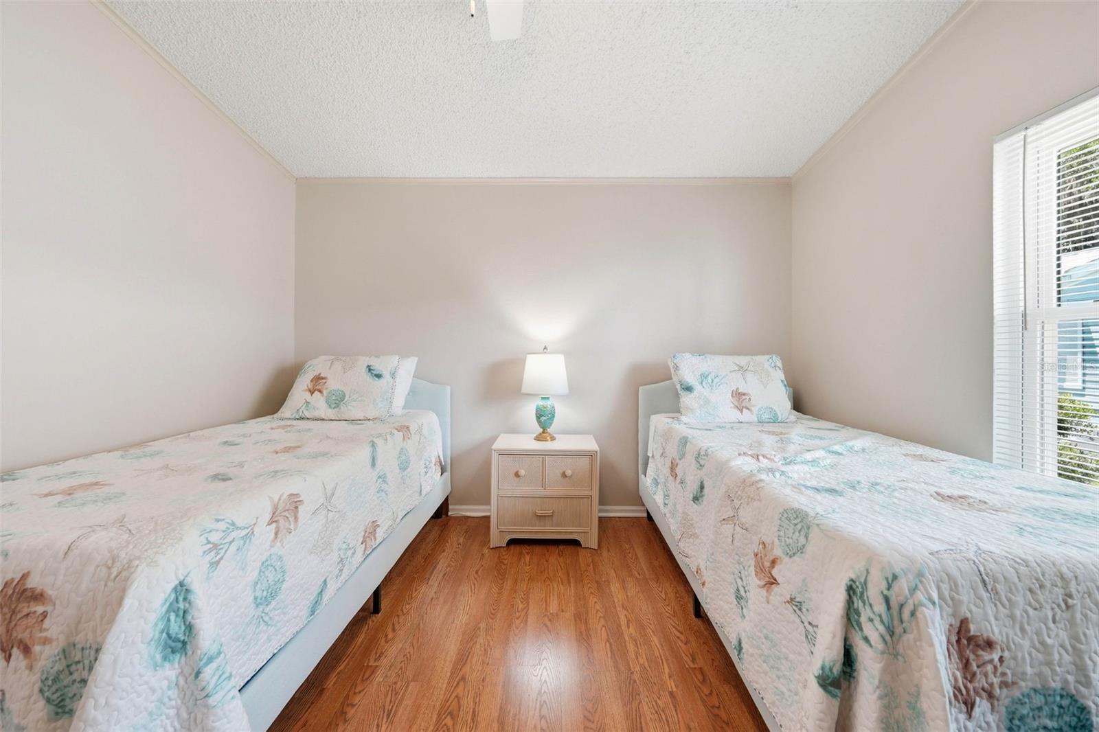 119 LAKE SHORE CIR, LEESBURG, FL, 34788