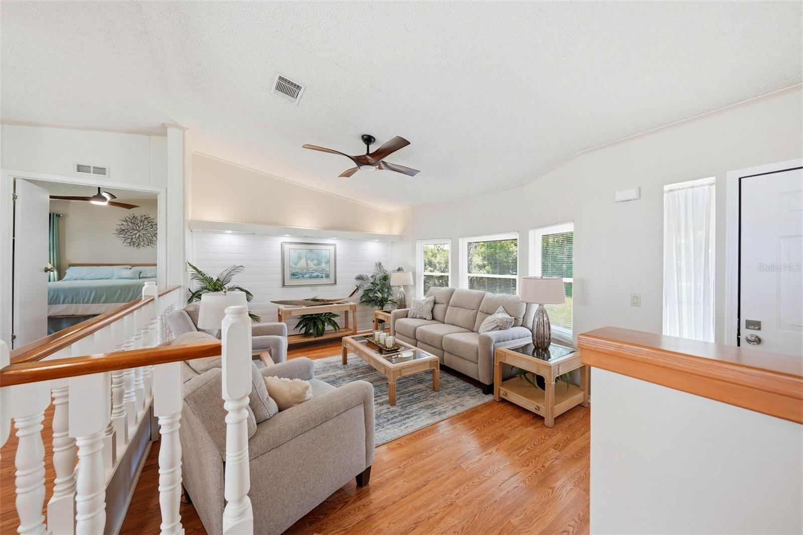 119 LAKE SHORE CIR, LEESBURG, FL, 34788