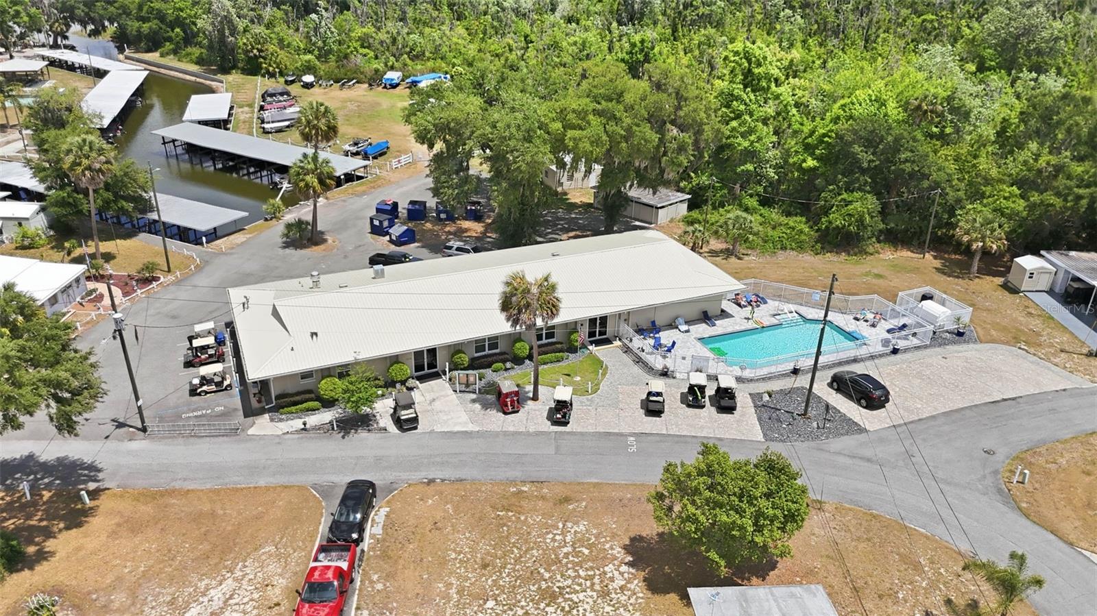 119 LAKE SHORE CIR, LEESBURG, FL, 34788