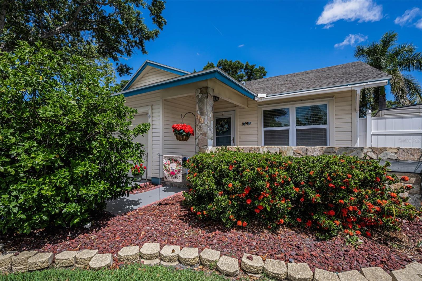 2907 WHISPERING DR N, LARGO, FL, 33771
