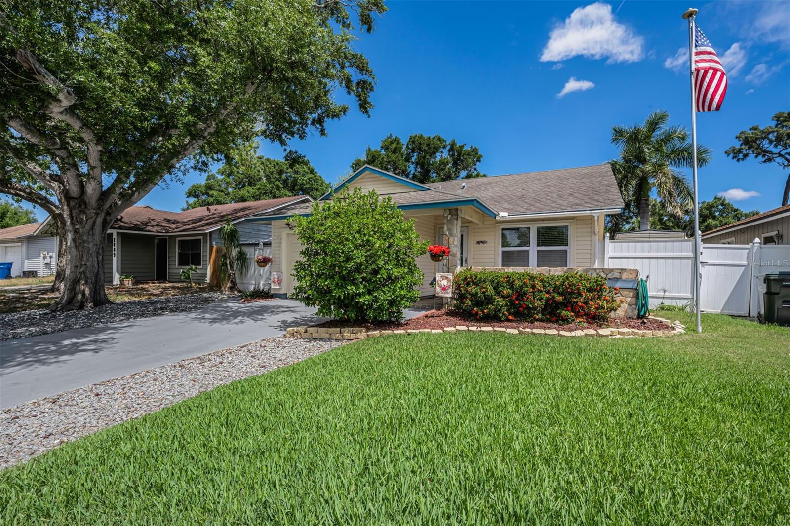 2907 WHISPERING DR N, LARGO, FL, 33771