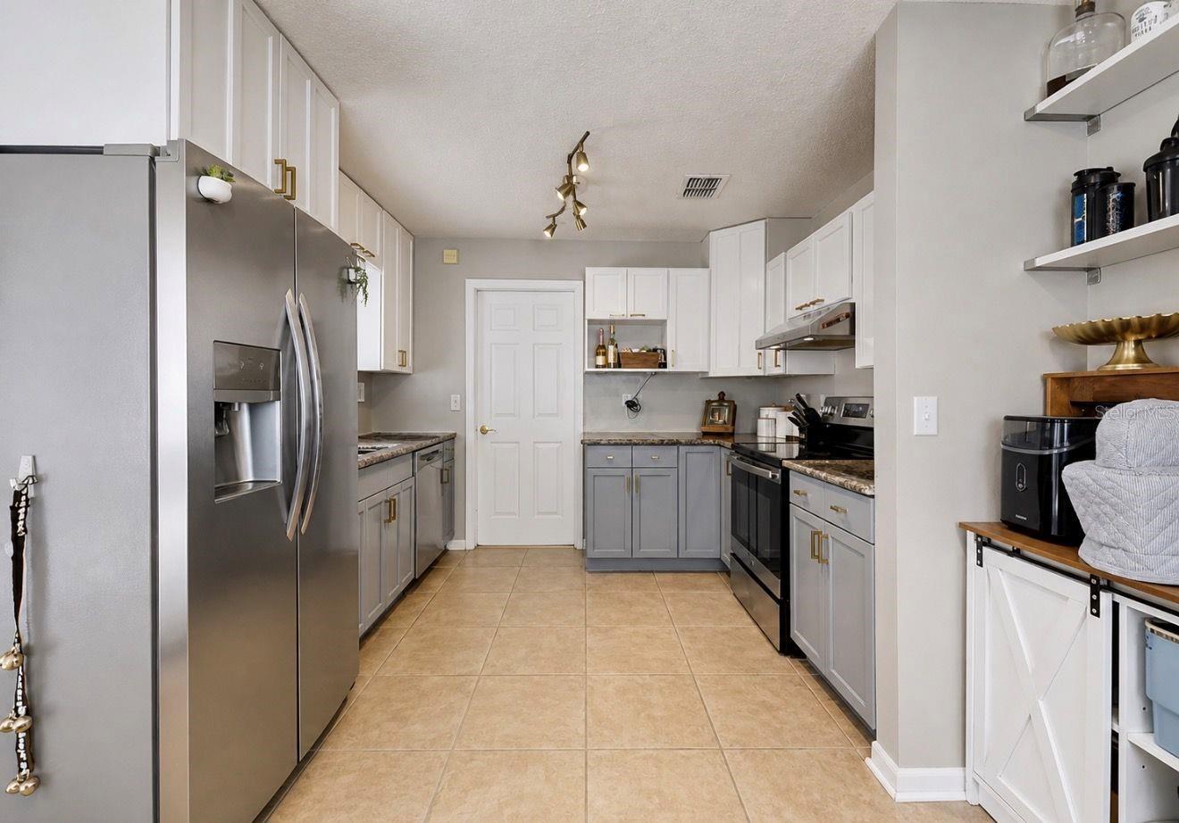 10331 SUMMERVIEW CIR, RIVERVIEW, FL, 33578