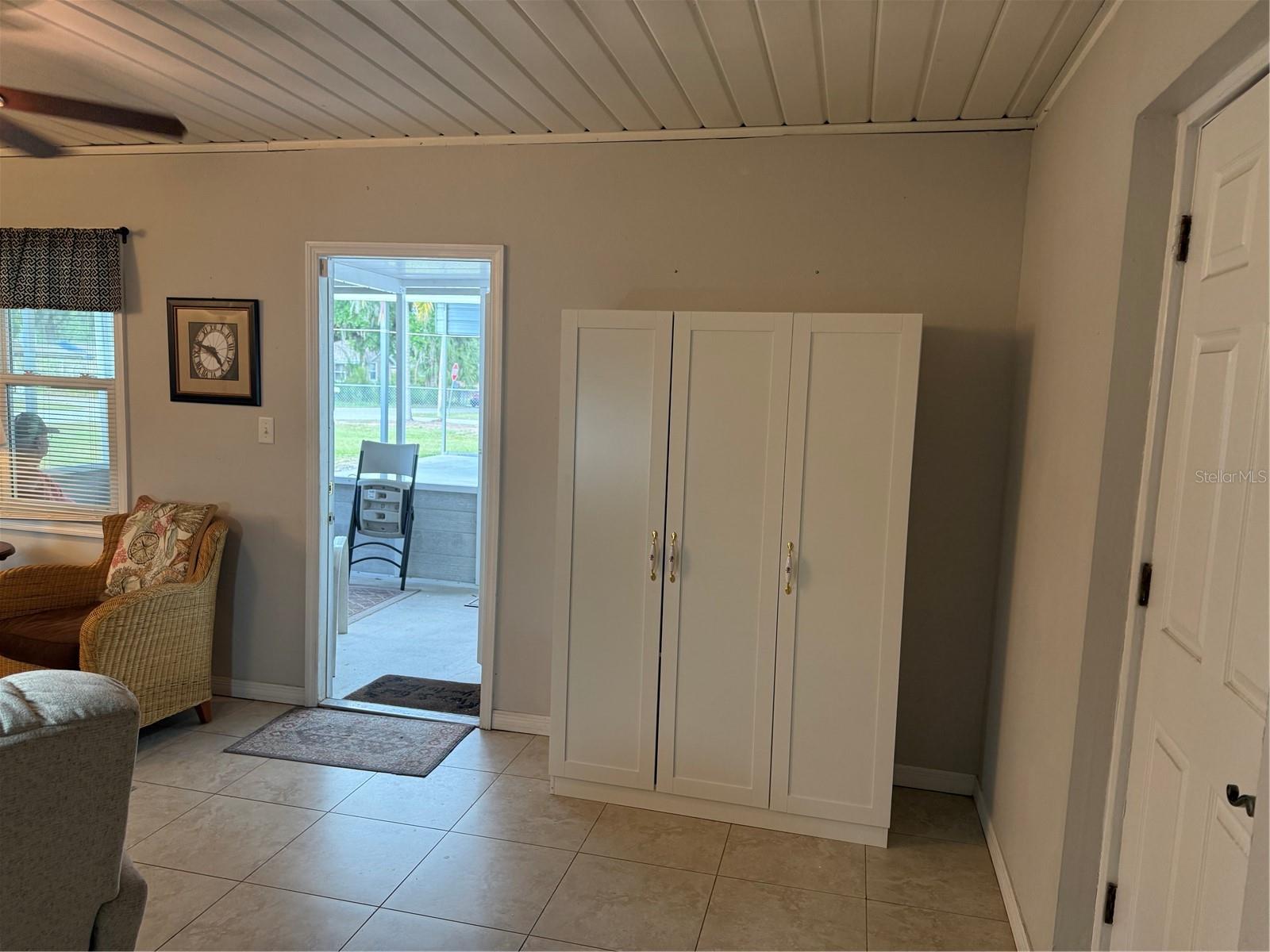 11815 WASHINGTON ST, SEFFNER, FL, 33584