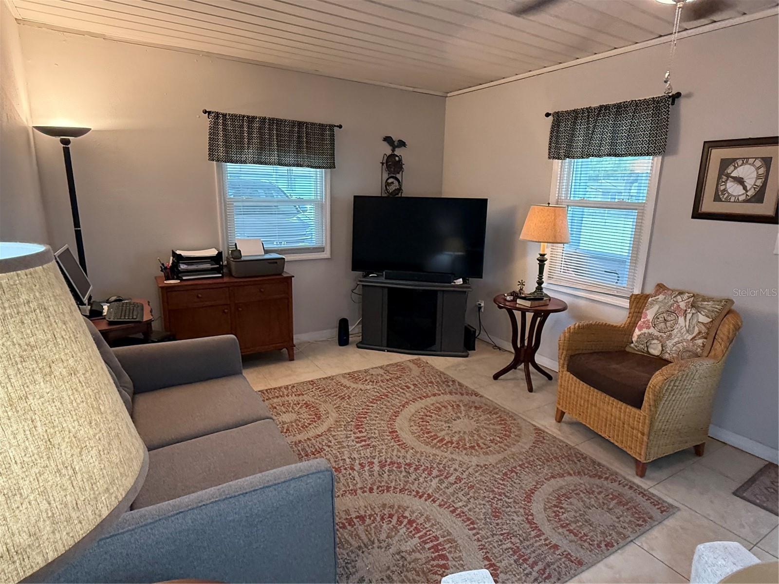 11815 WASHINGTON ST, SEFFNER, FL, 33584