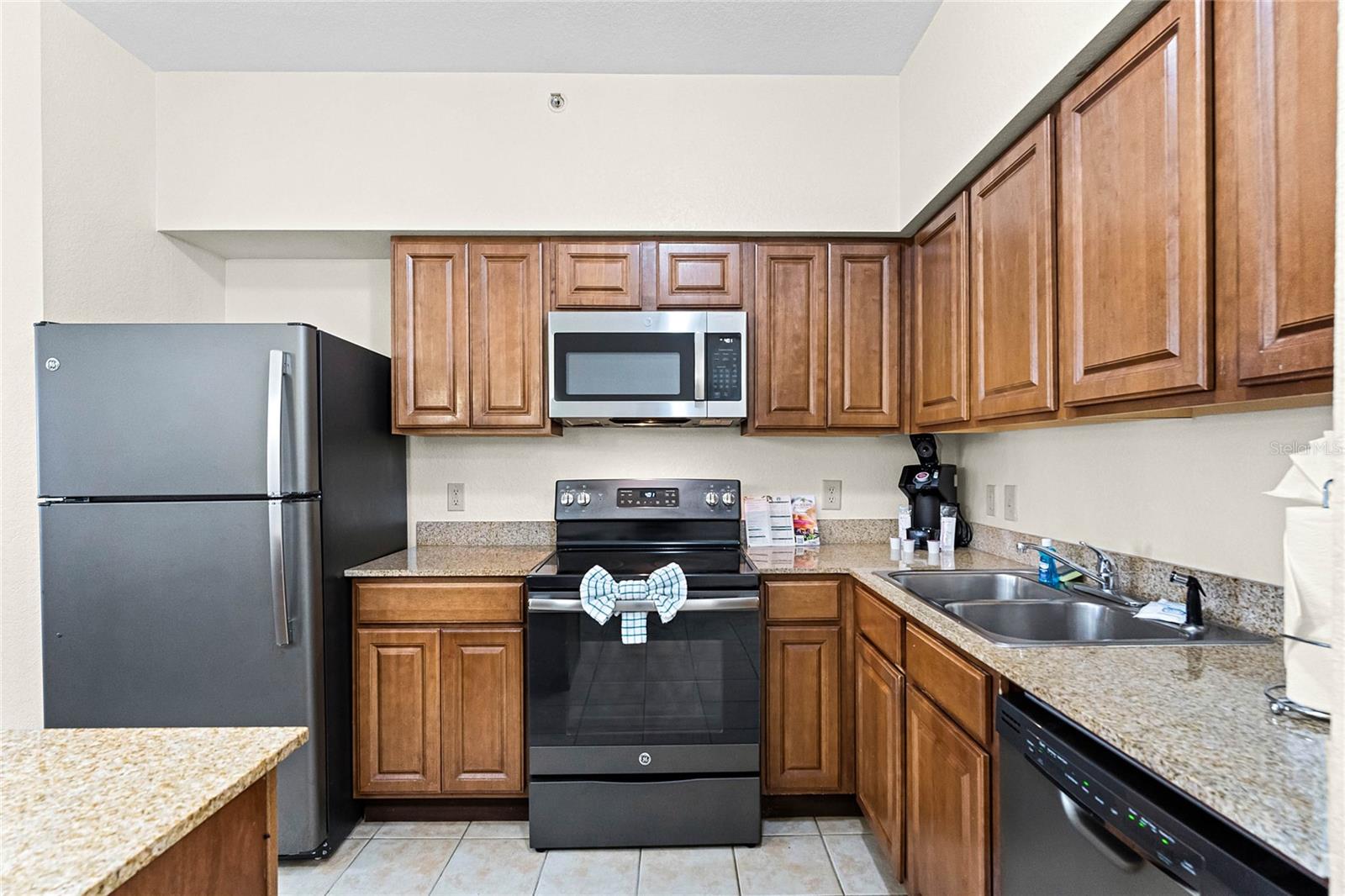 12544 FLORIDAYS RESORT DR #506-B, ORLANDO, FL, 32821