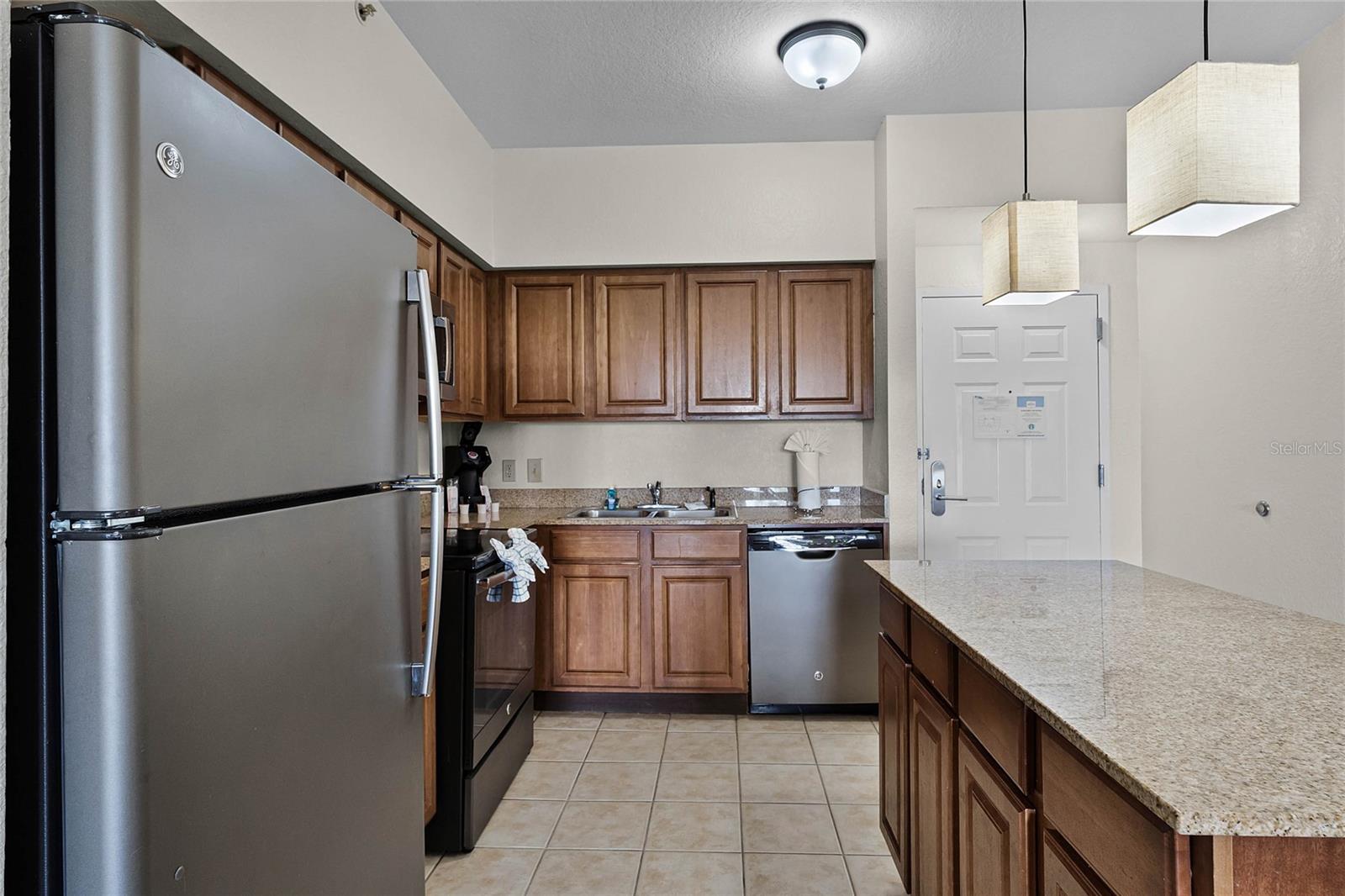 12544 FLORIDAYS RESORT DR #506-B, ORLANDO, FL, 32821