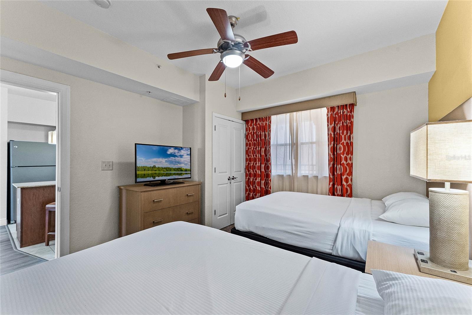 12544 FLORIDAYS RESORT DR #506-B, ORLANDO, FL, 32821