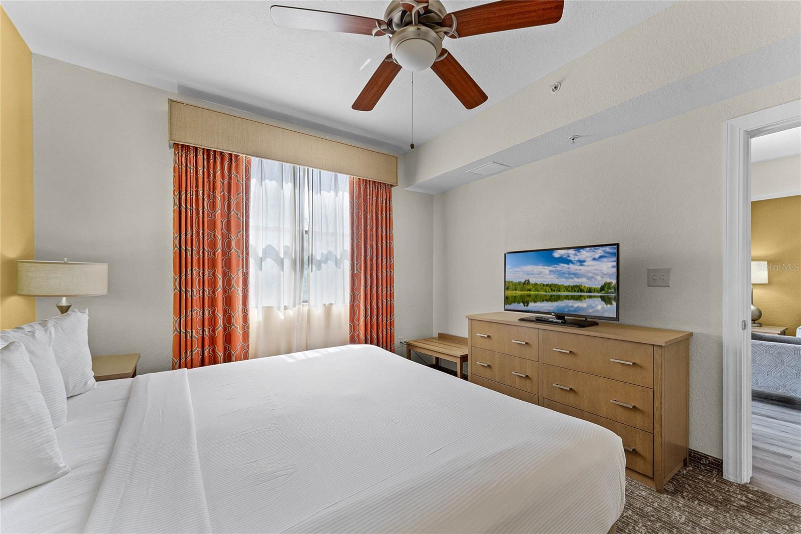 12544 FLORIDAYS RESORT DR #506-B, ORLANDO, FL, 32821