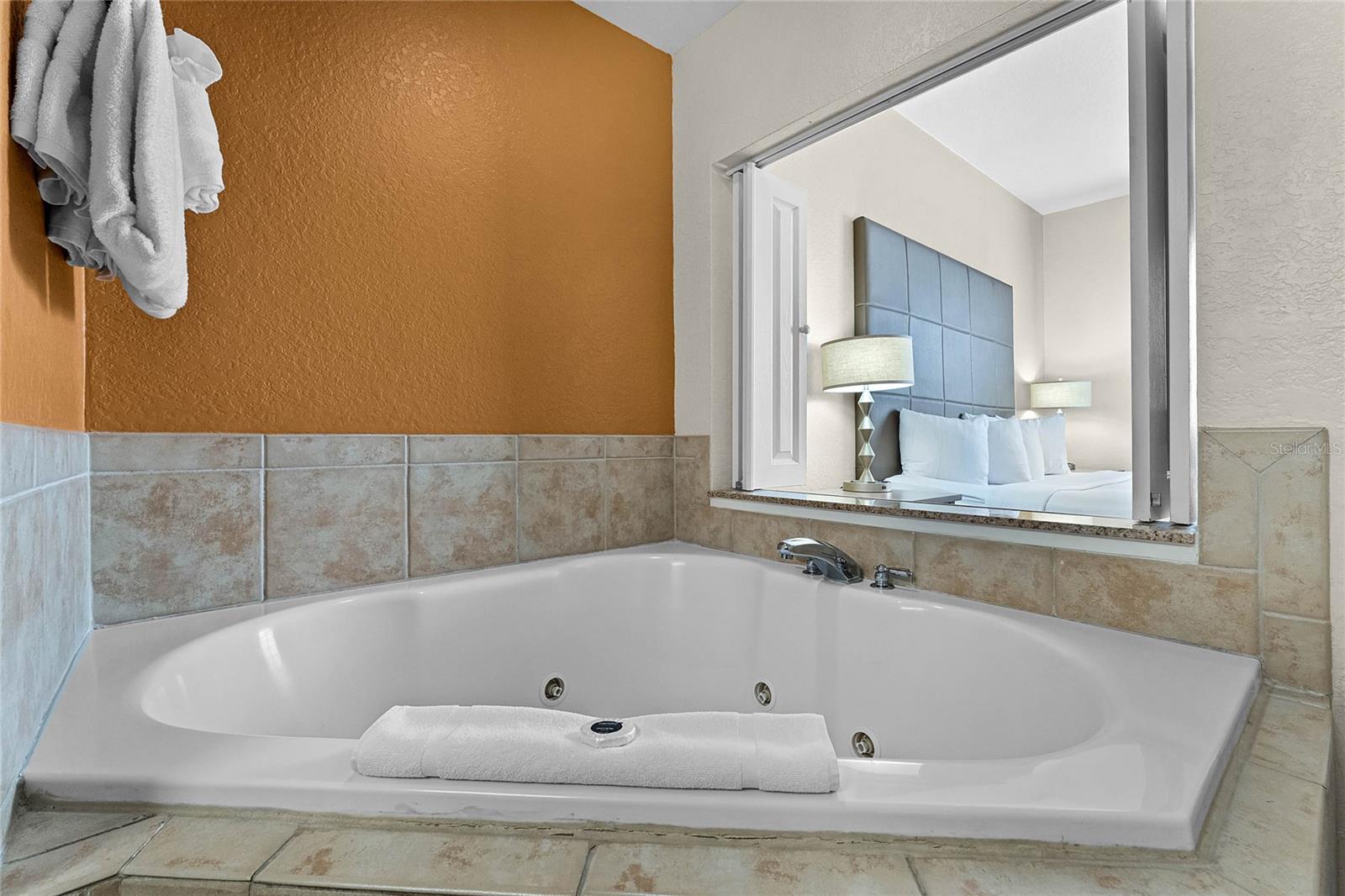 12544 FLORIDAYS RESORT DR #506-B, ORLANDO, FL, 32821