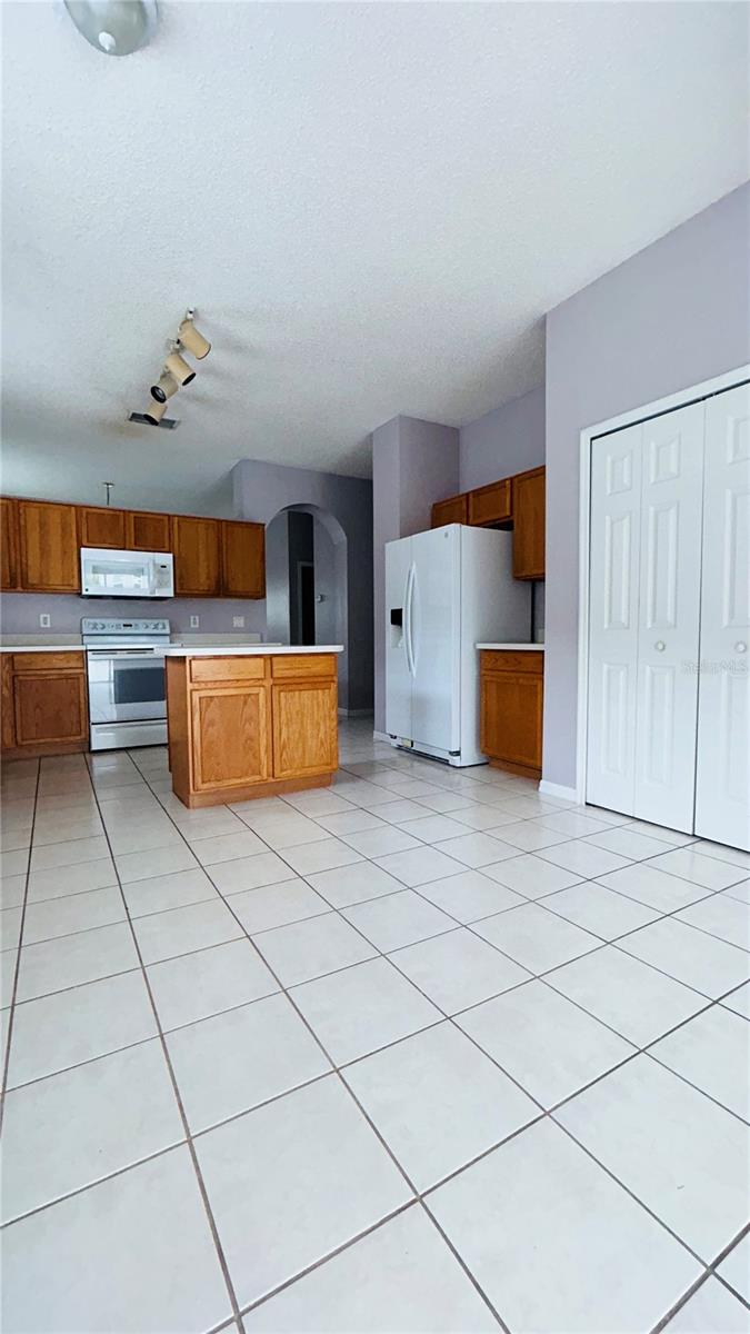 3785 SHAWN CIR, ORLANDO, FL, 32826