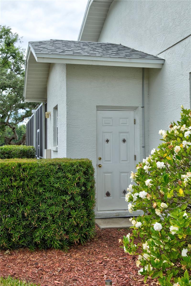 5725 WEDGEFIELD DR, ZEPHYRHILLS, FL, 33541