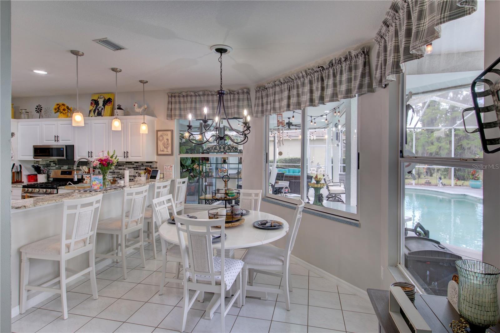 5725 WEDGEFIELD DR, ZEPHYRHILLS, FL, 33541
