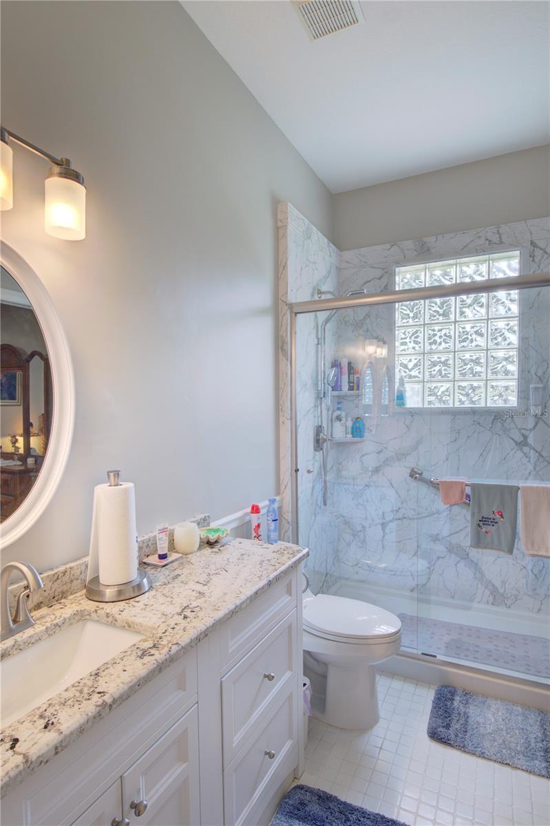 5725 WEDGEFIELD DR, ZEPHYRHILLS, FL, 33541