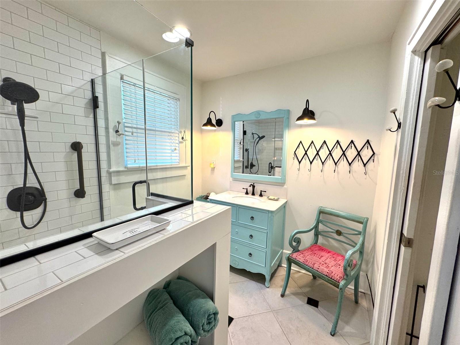 2210 14TH AVE W, BRADENTON, FL, 34205