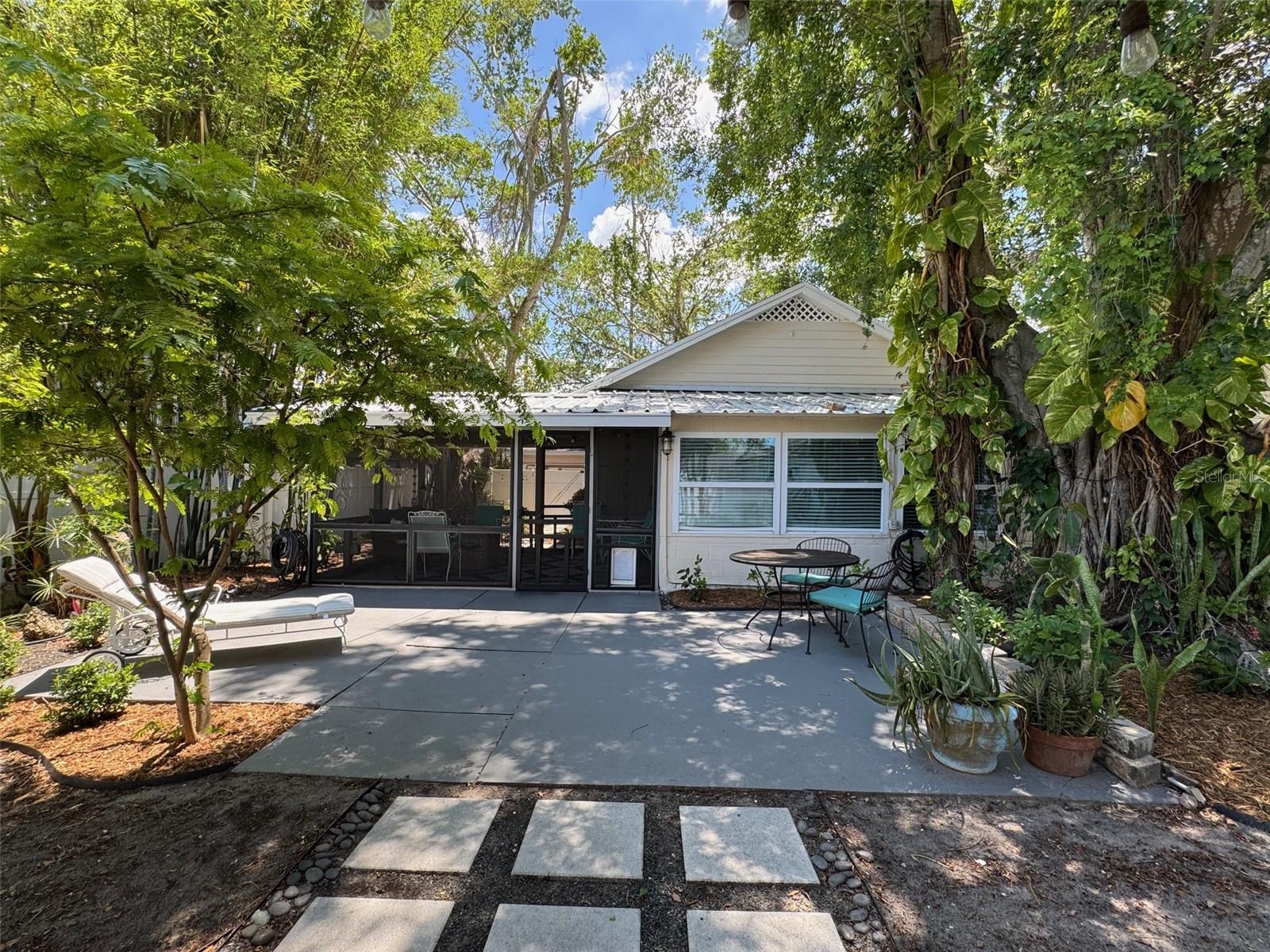 2210 14TH AVE W, BRADENTON, FL, 34205