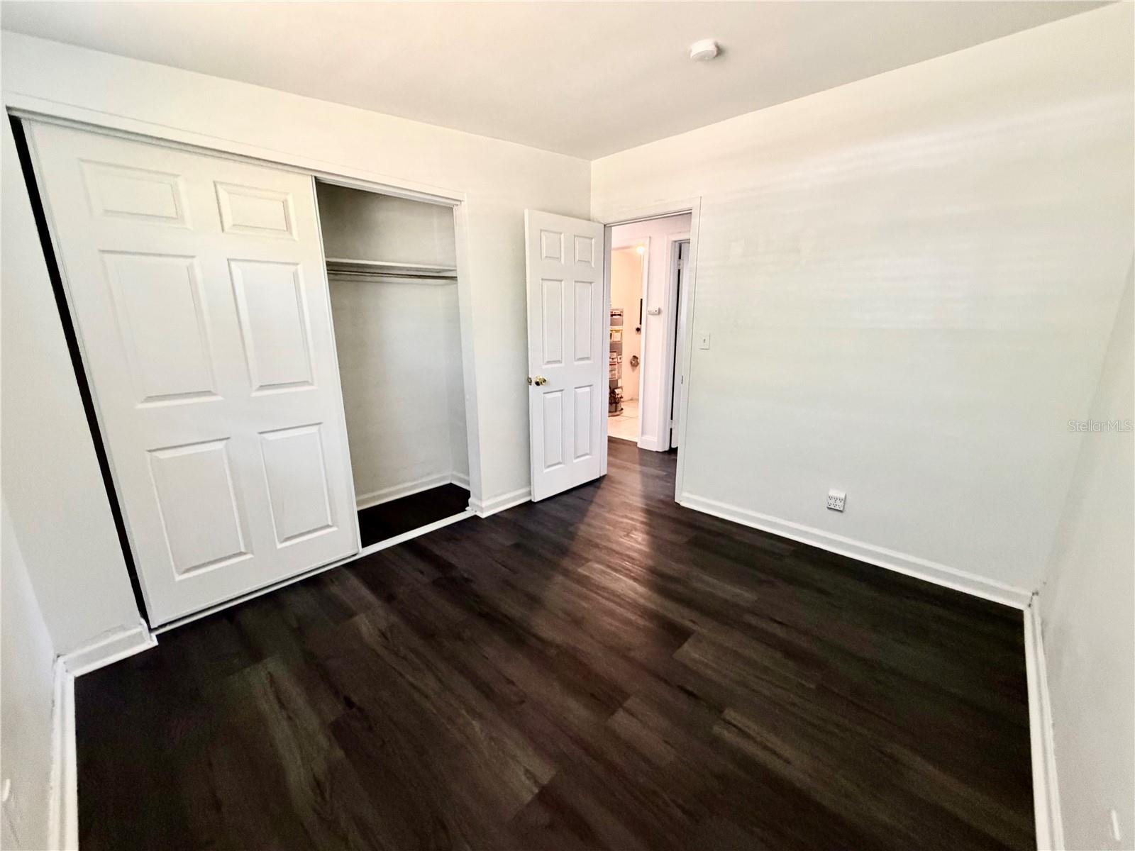 650 NEWTON AVE S, ST PETERSBURG, FL, 33701