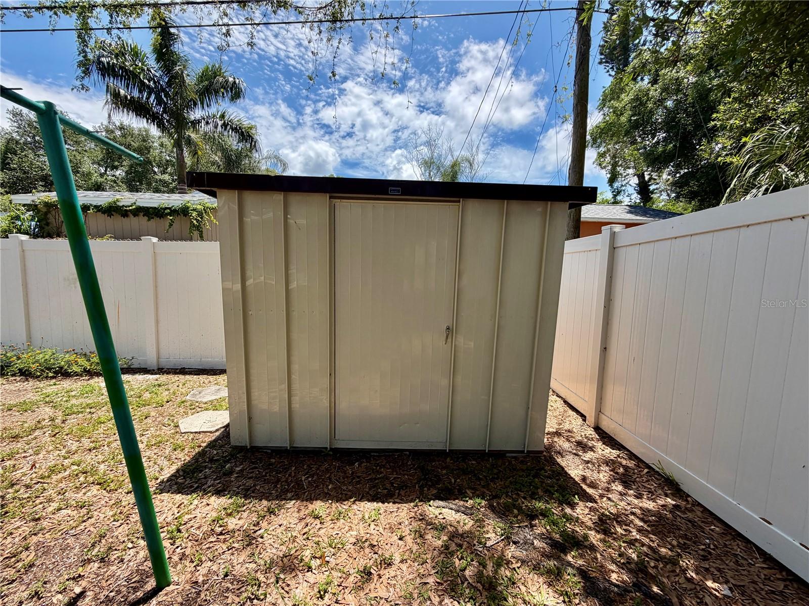 650 NEWTON AVE S, ST PETERSBURG, FL, 33701