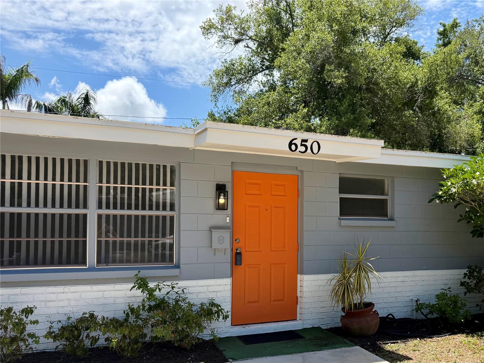 650 NEWTON AVE S, ST PETERSBURG, FL, 33701