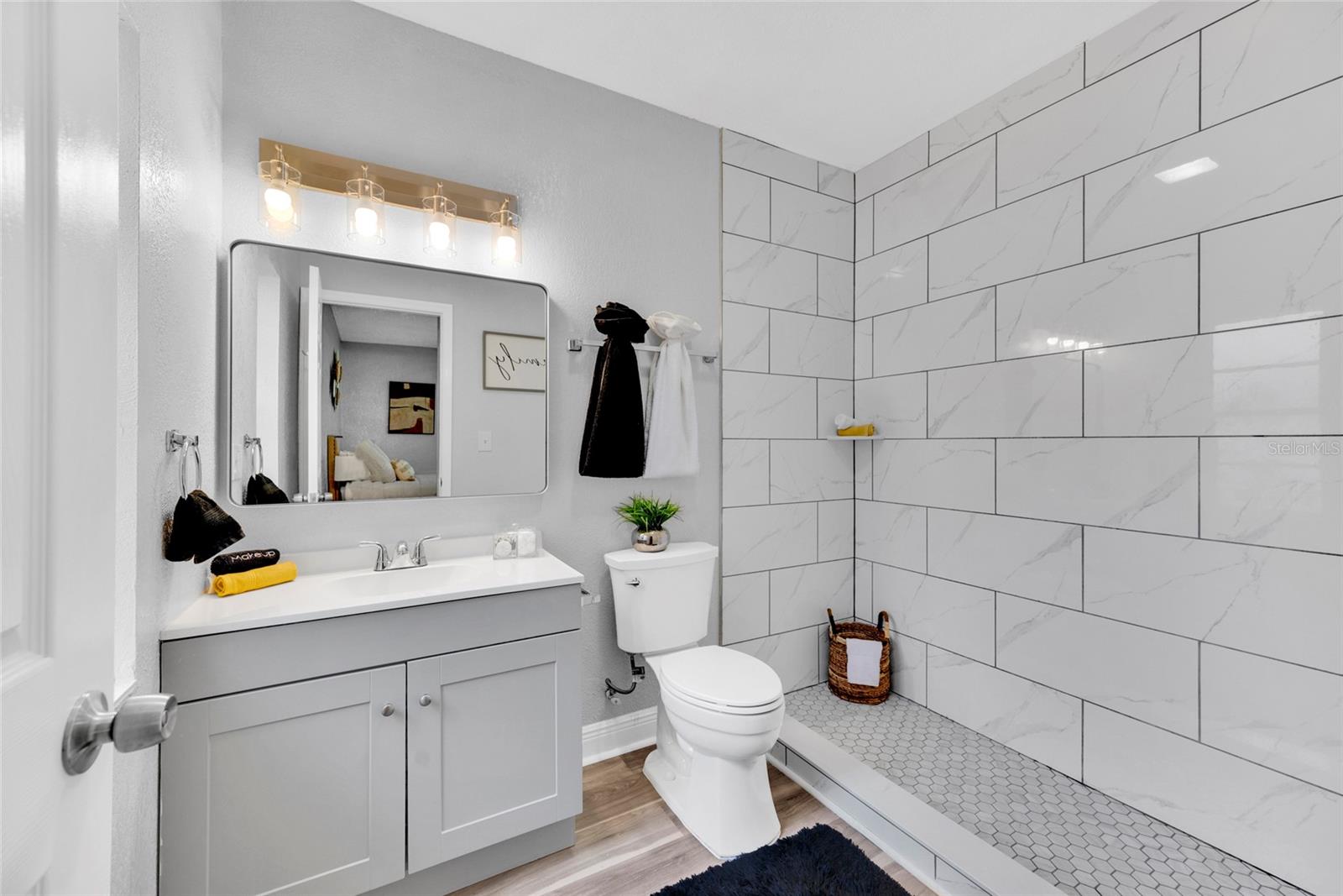 429 E OAKWOOD ST, TARPON SPRINGS, FL, 34689