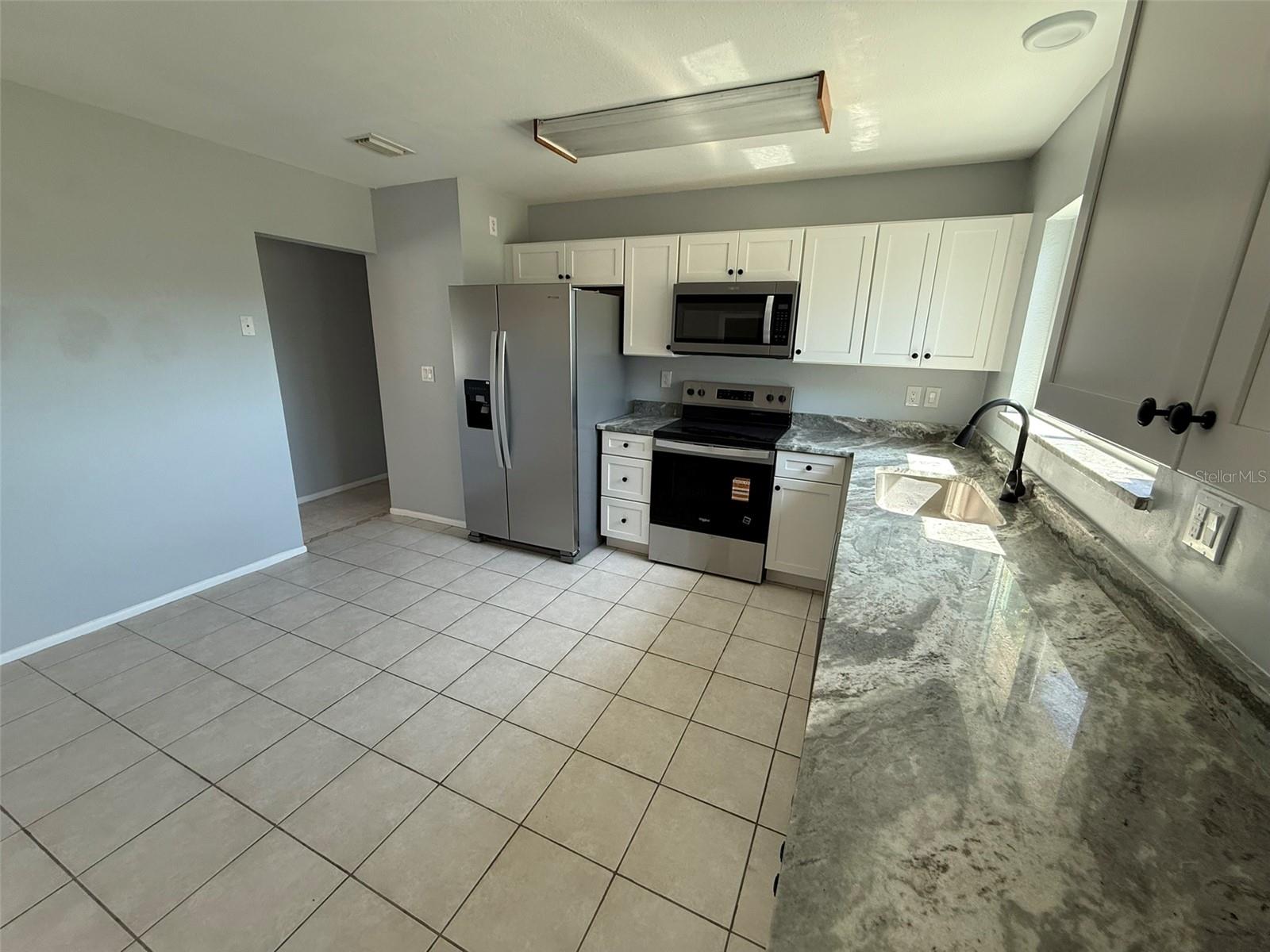 3236 MONTCLAIR CIR, NORTH PORT, FL, 34287