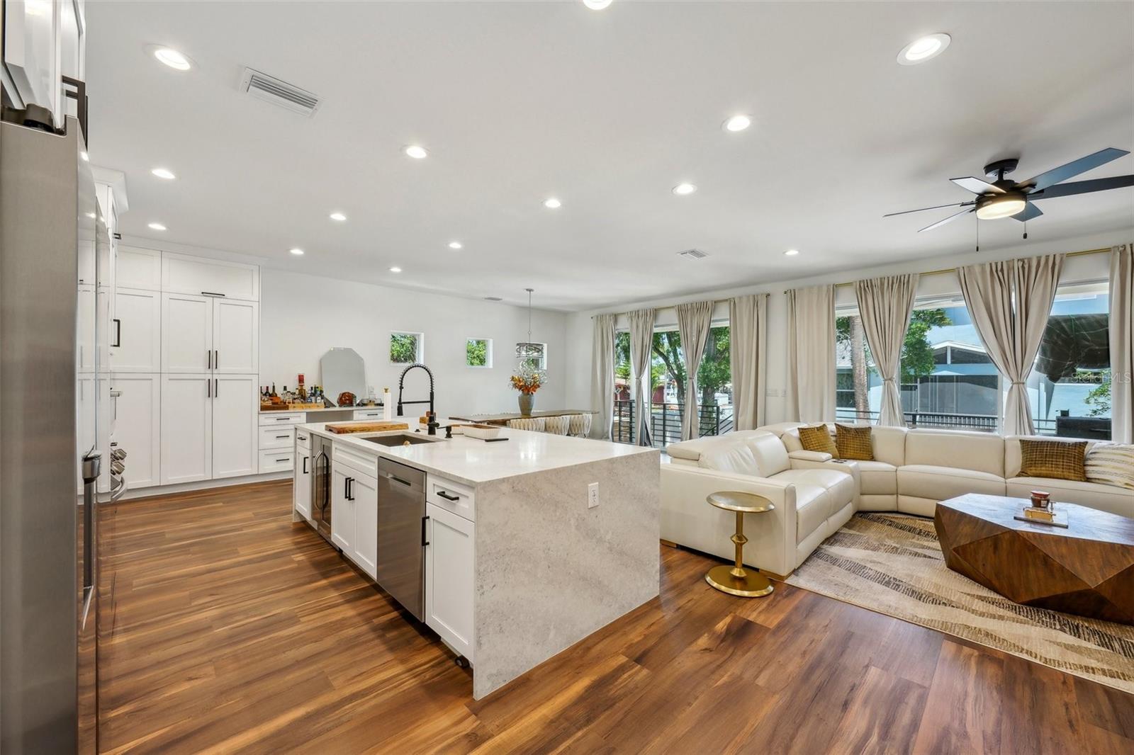 7302 S ELLIOTT ST, TAMPA, FL, 33616