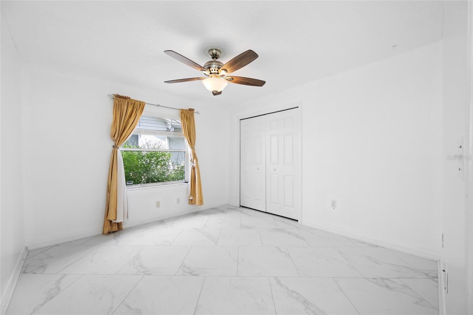 2565 ESTANCIA BLVD, CLEARWATER, FL, 33761