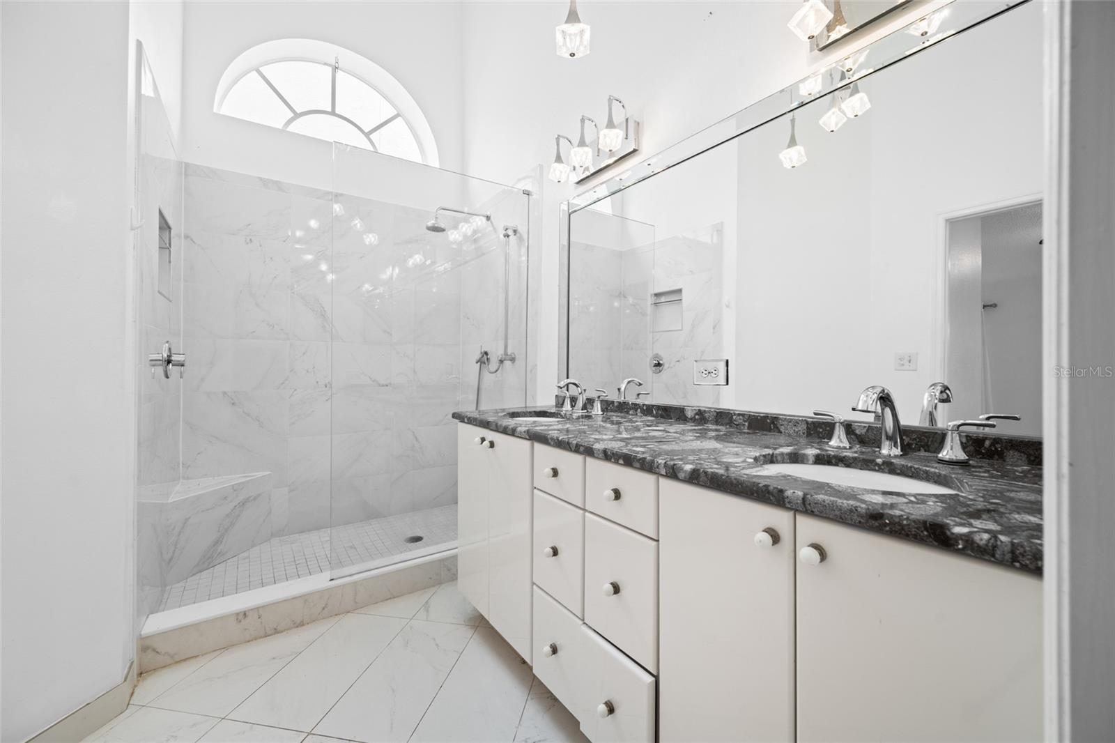 2565 ESTANCIA BLVD, CLEARWATER, FL, 33761