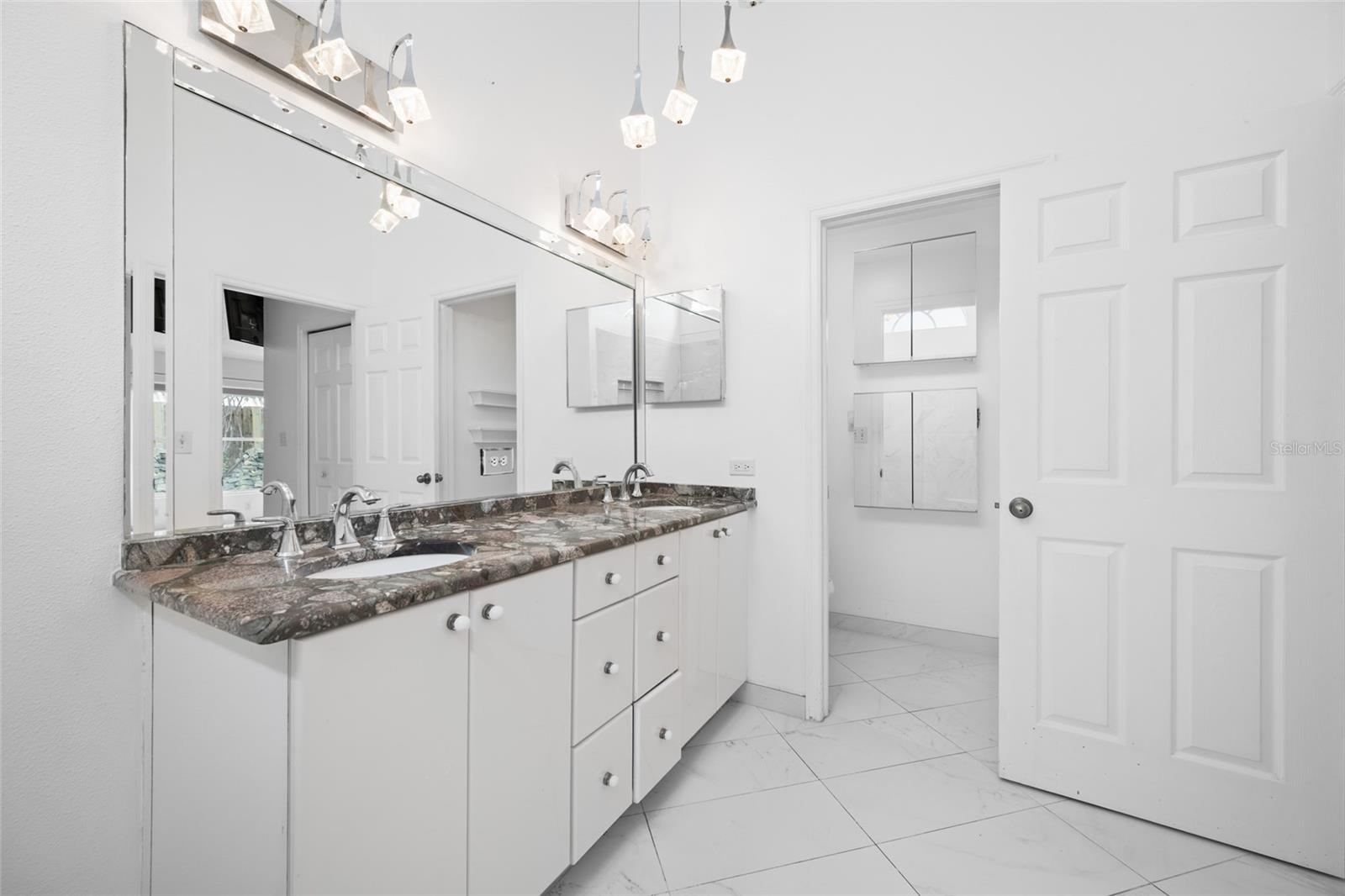 2565 ESTANCIA BLVD, CLEARWATER, FL, 33761