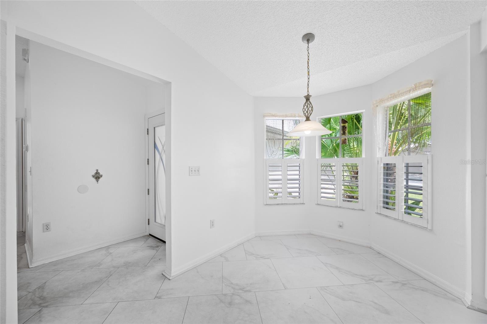 2565 ESTANCIA BLVD, CLEARWATER, FL, 33761