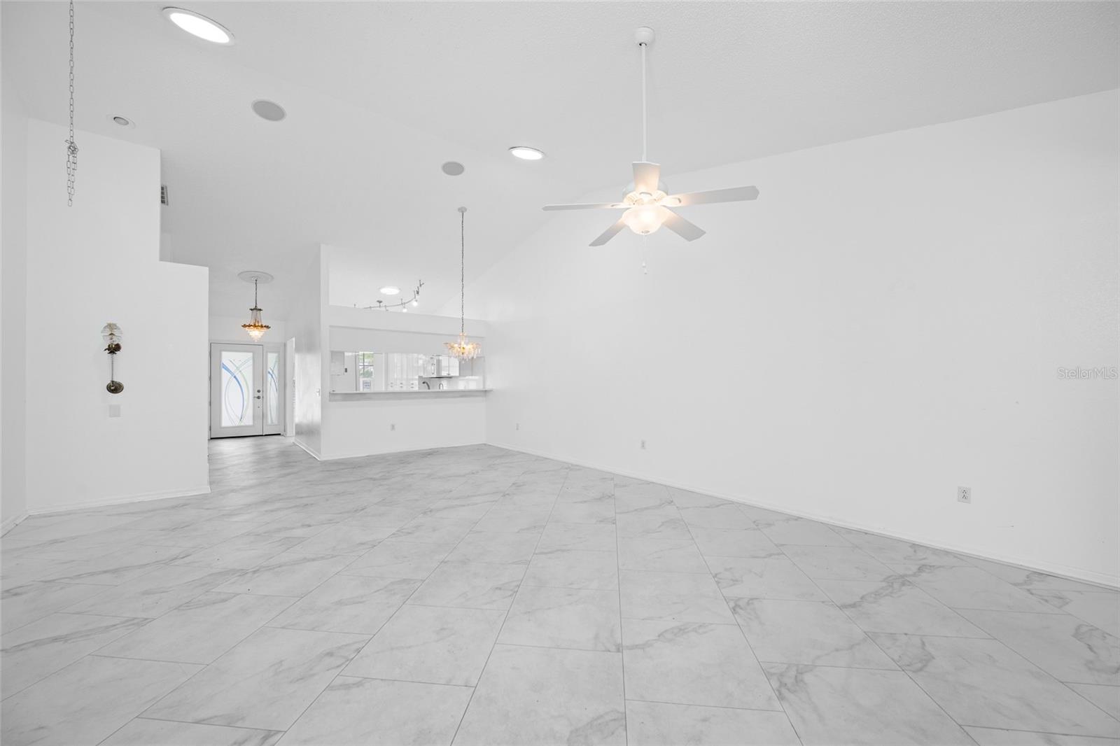 2565 ESTANCIA BLVD, CLEARWATER, FL, 33761